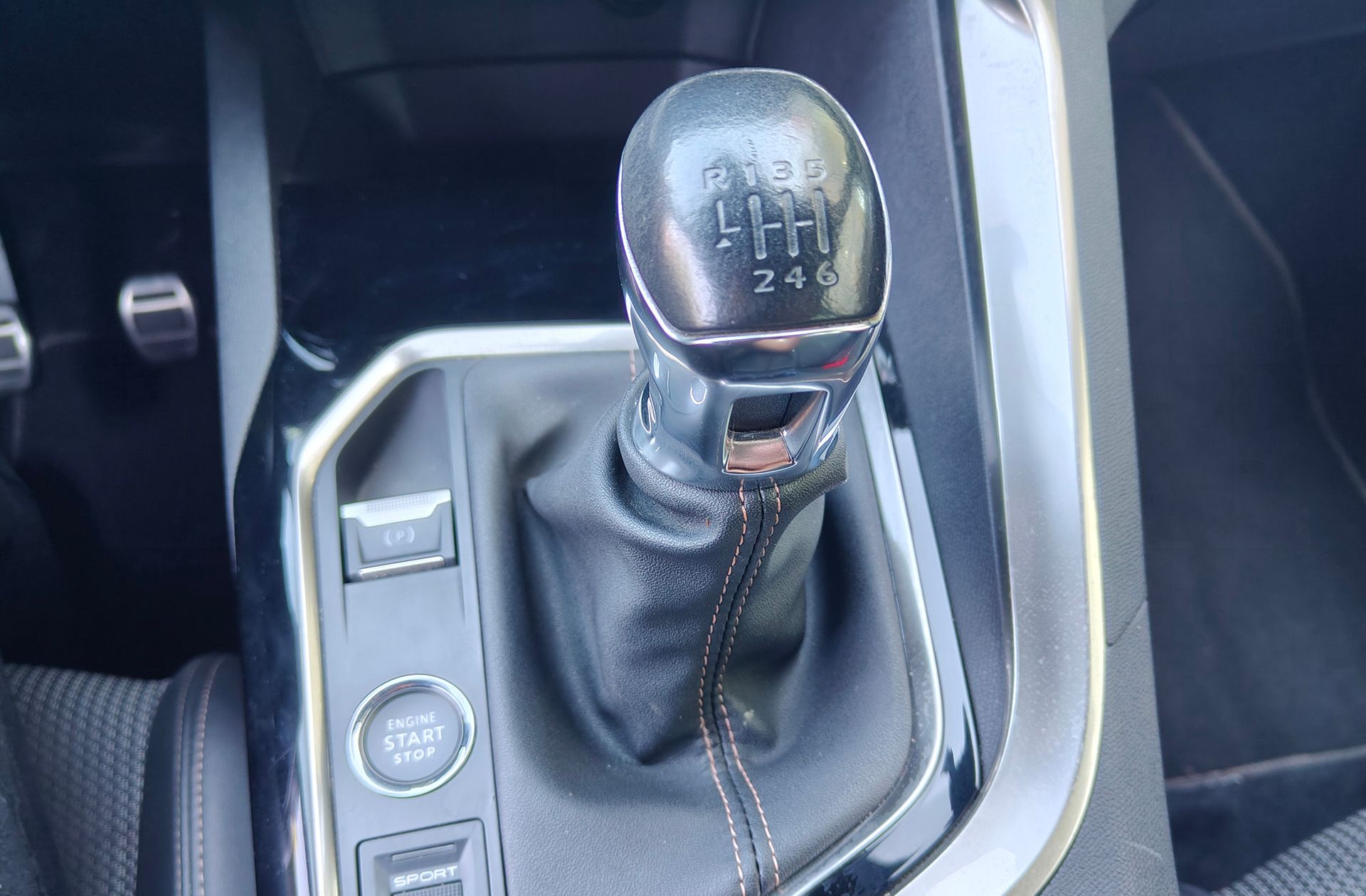 Peugeot 3008 PureTech 130 GT - foto 5