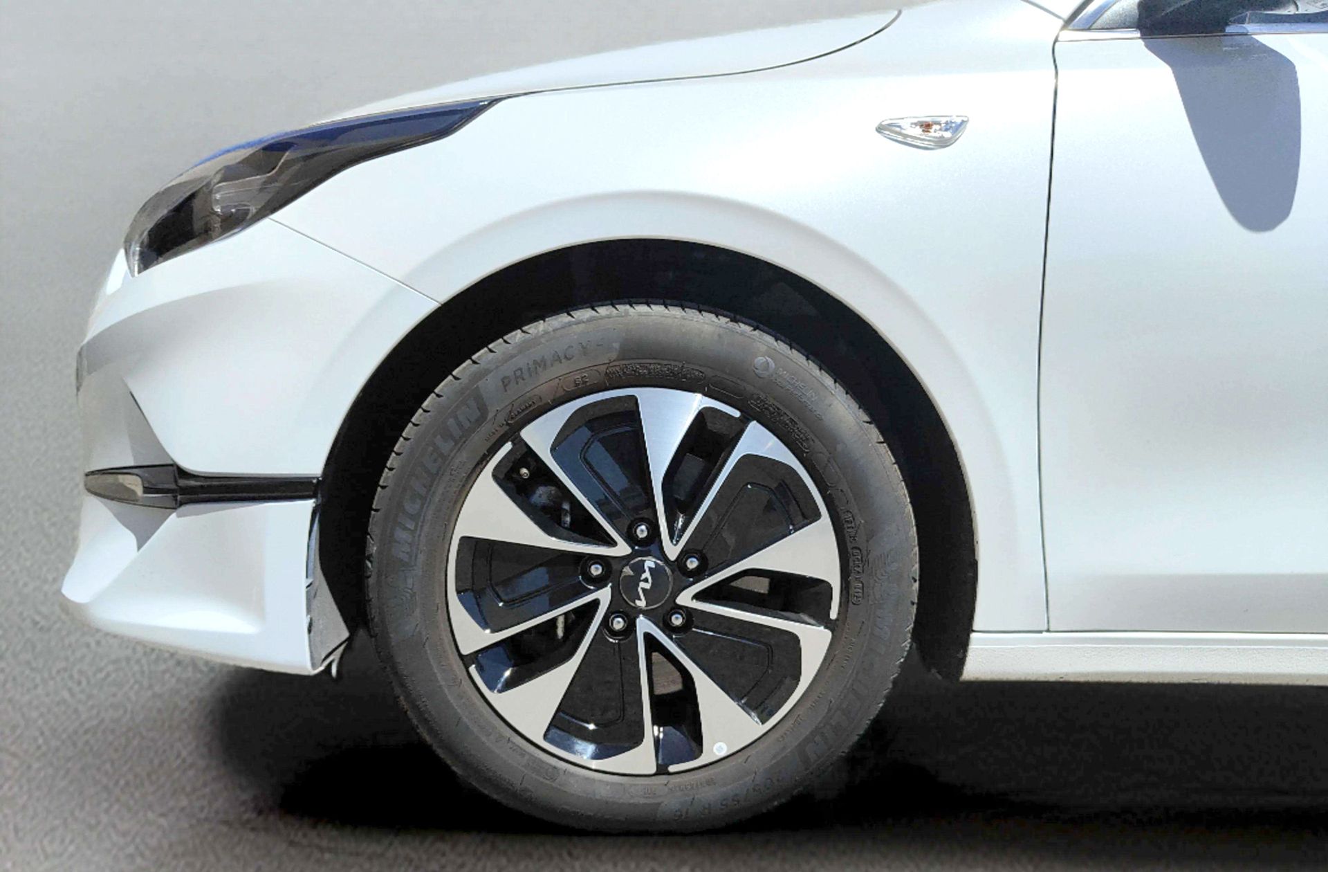 Kia Ceed 1.0 T-GDi Drive - foto 34
