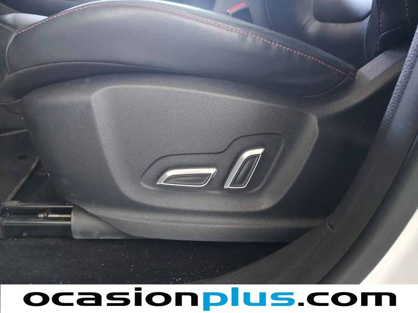 Foto MG HS MG HS 1.5 Turbo GDI Luxury DCT (162 CV)