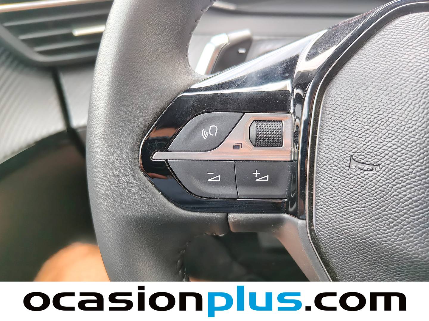 Peugeot 208 Peugeot 208 Style Hybrid 100 eDCS6 (100 CV) seminuevo