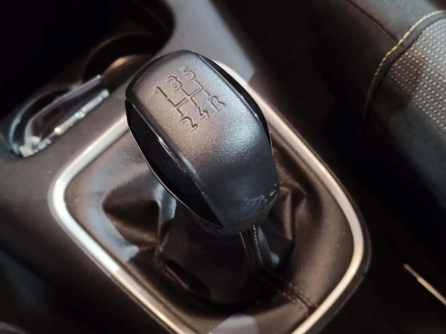 Foto Citroën C3 Citroen C3 PureTech 82 Shine (83 CV)