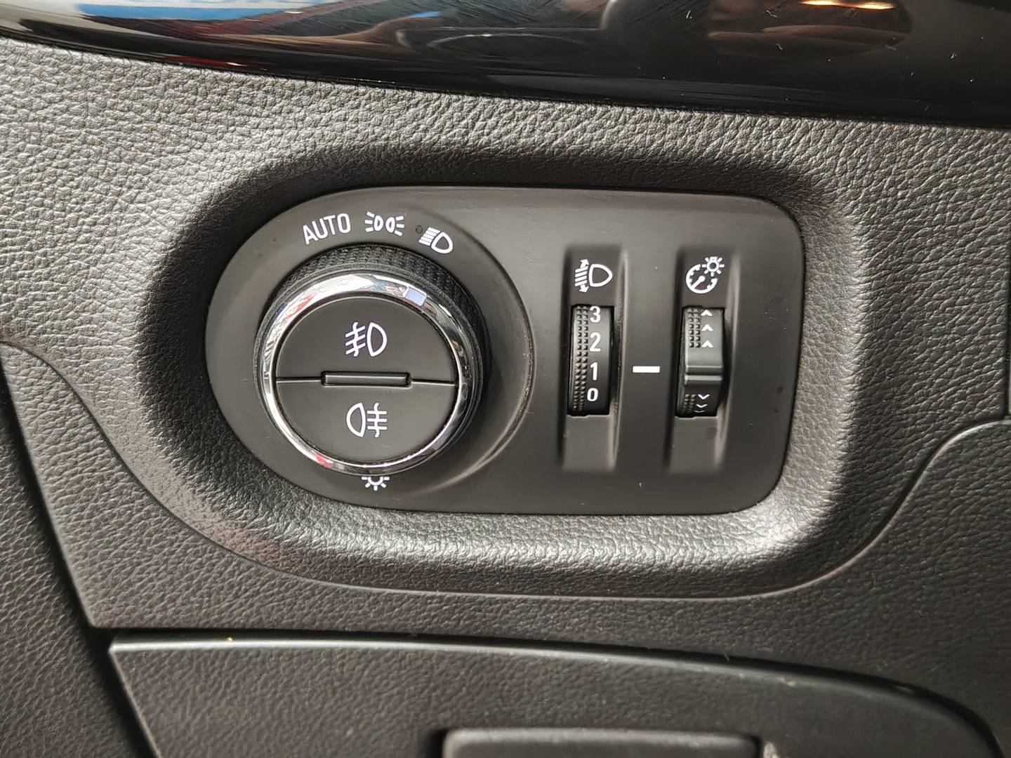 Foto Opel Astra Opel Astra 1.4 Turbo S&S Dynamic (125 CV)