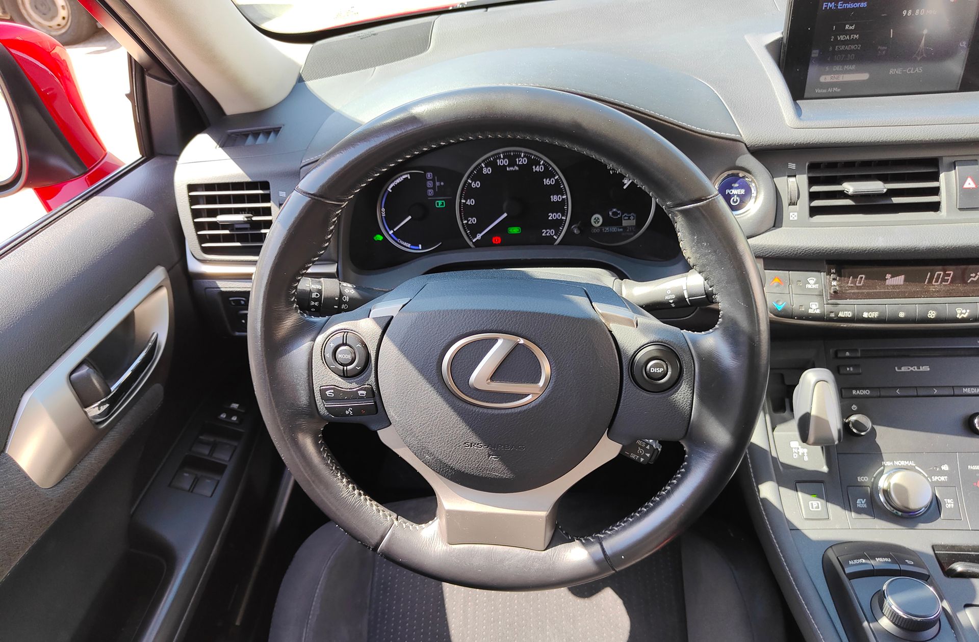 Lexus CT 200h Executive - foto 22