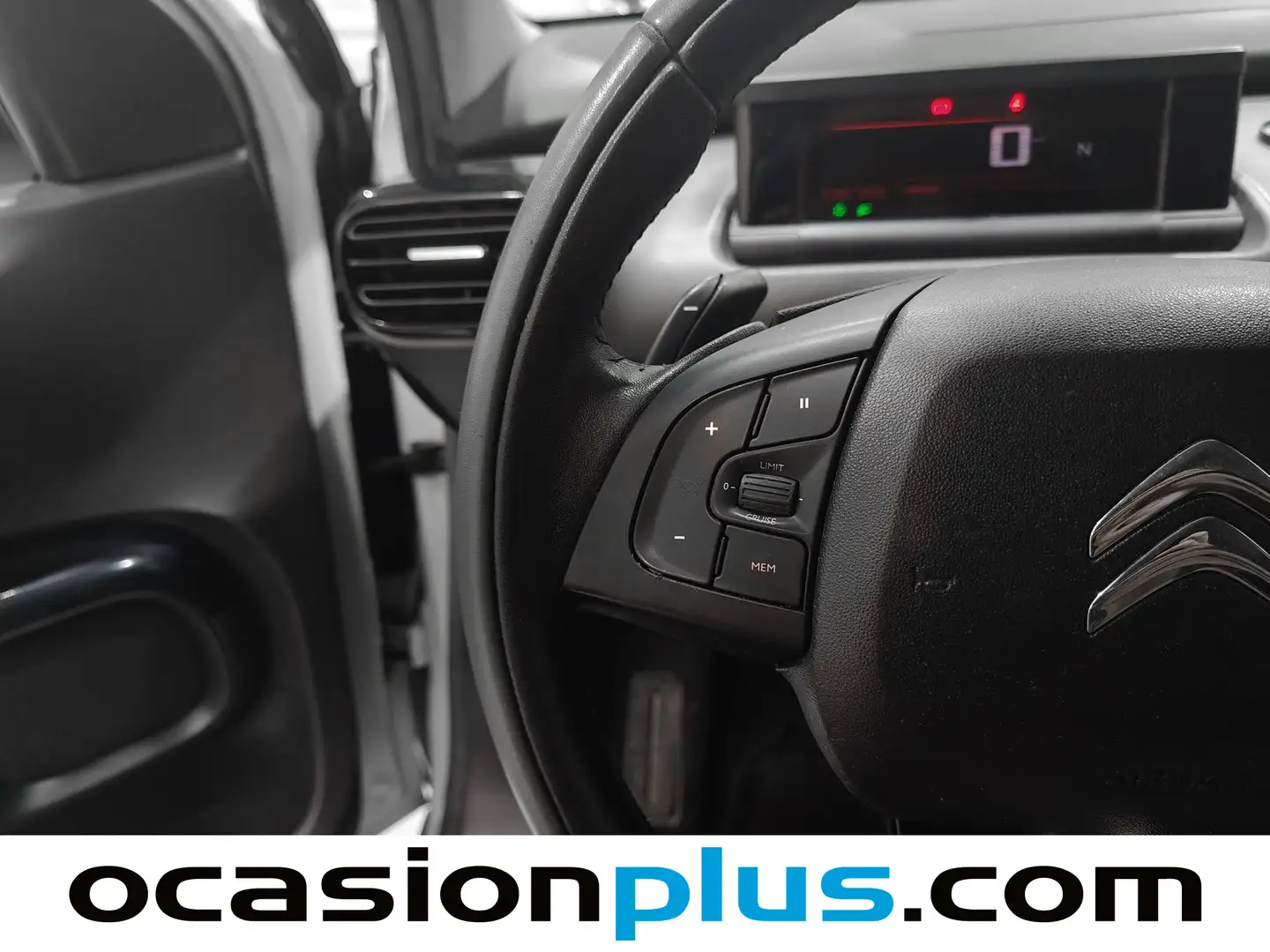 Foto Citroën C4 Cactus Citroen C4 Cactus 1.6 BlueHDI S&S Feel Edition ETG6 (100 CV)