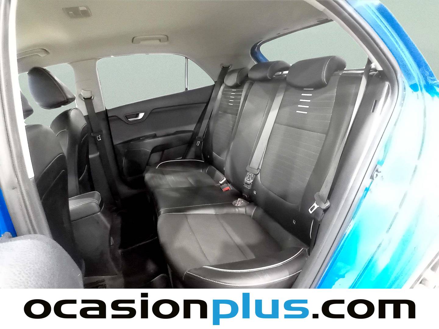 Foto asientos traseros KIA Rio KIA Rio 1.2 DPi GT Line (84 CV)