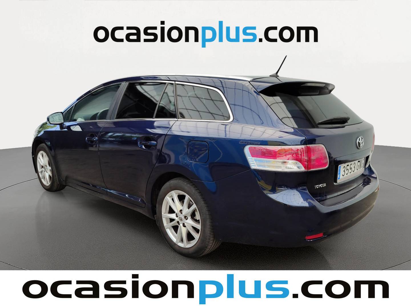 Foto trasera Toyota Avensis Toyota Avensis 2.2 D-4D Cross Sport Advance (150 CV) izquierda