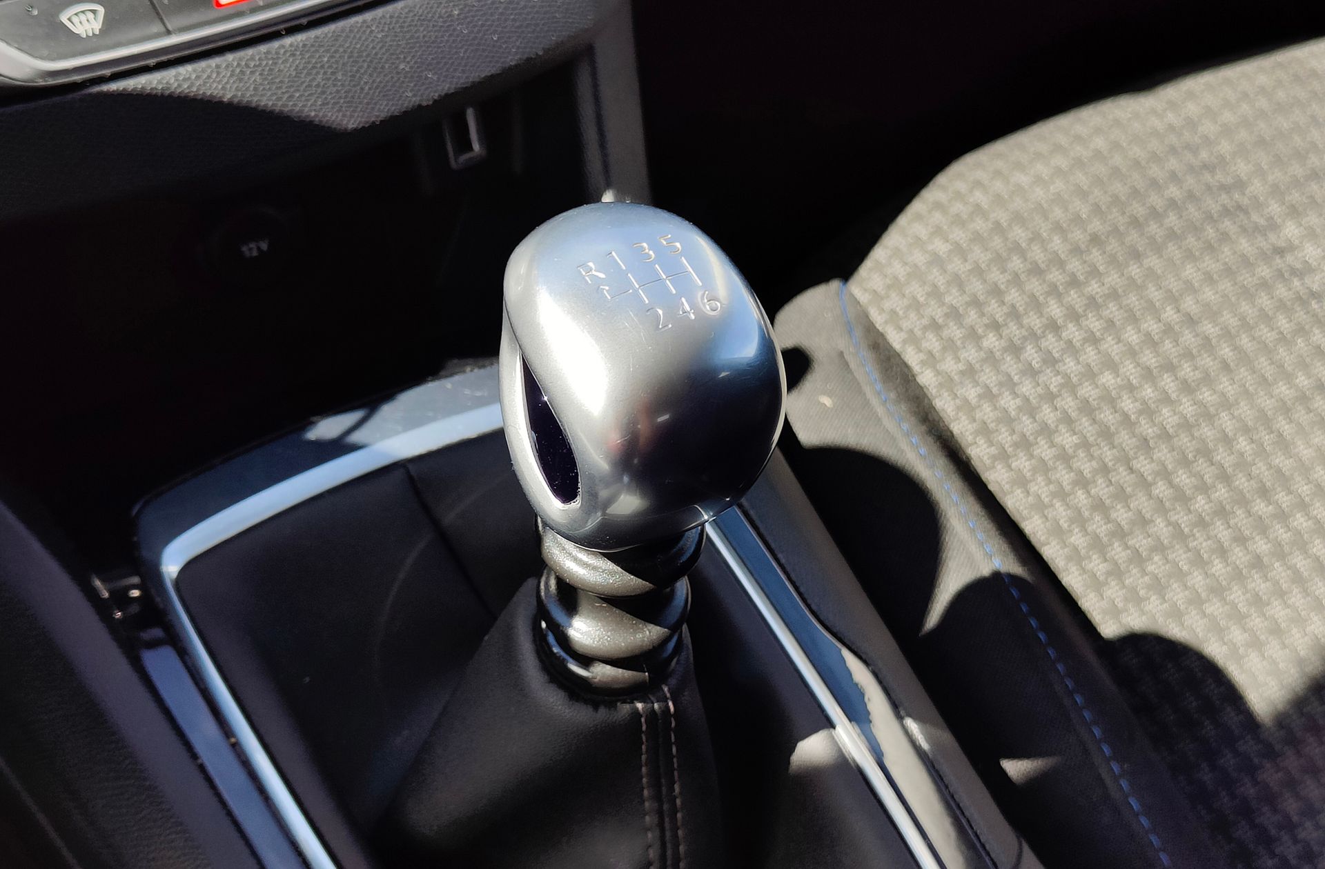 Peugeot 308 PureTech 130 Style - foto 5