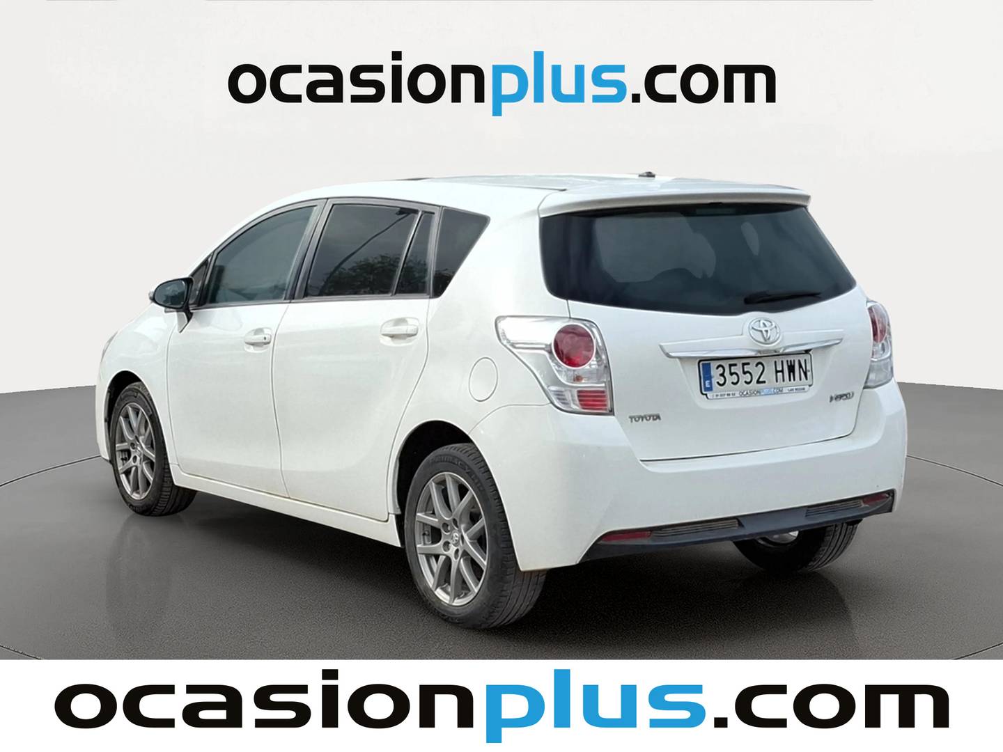 Foto trasera Toyota Verso Toyota Verso 130 Advance (132 CV) izquierda