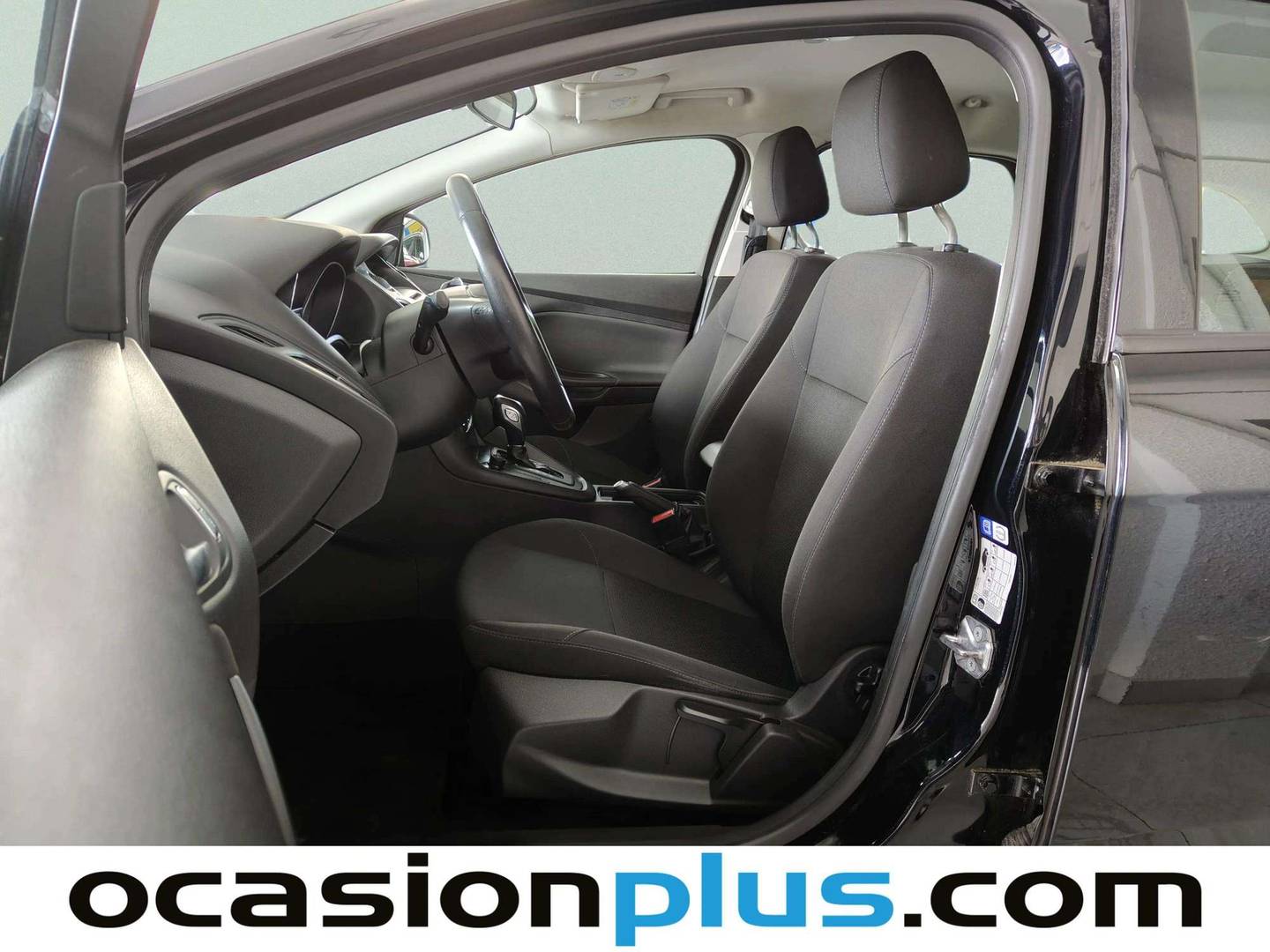 Foto asientos delanteros Ford Focus Ford Focus SportBreak 1.6 TI-VCT Trend+ Auto (125 CV)