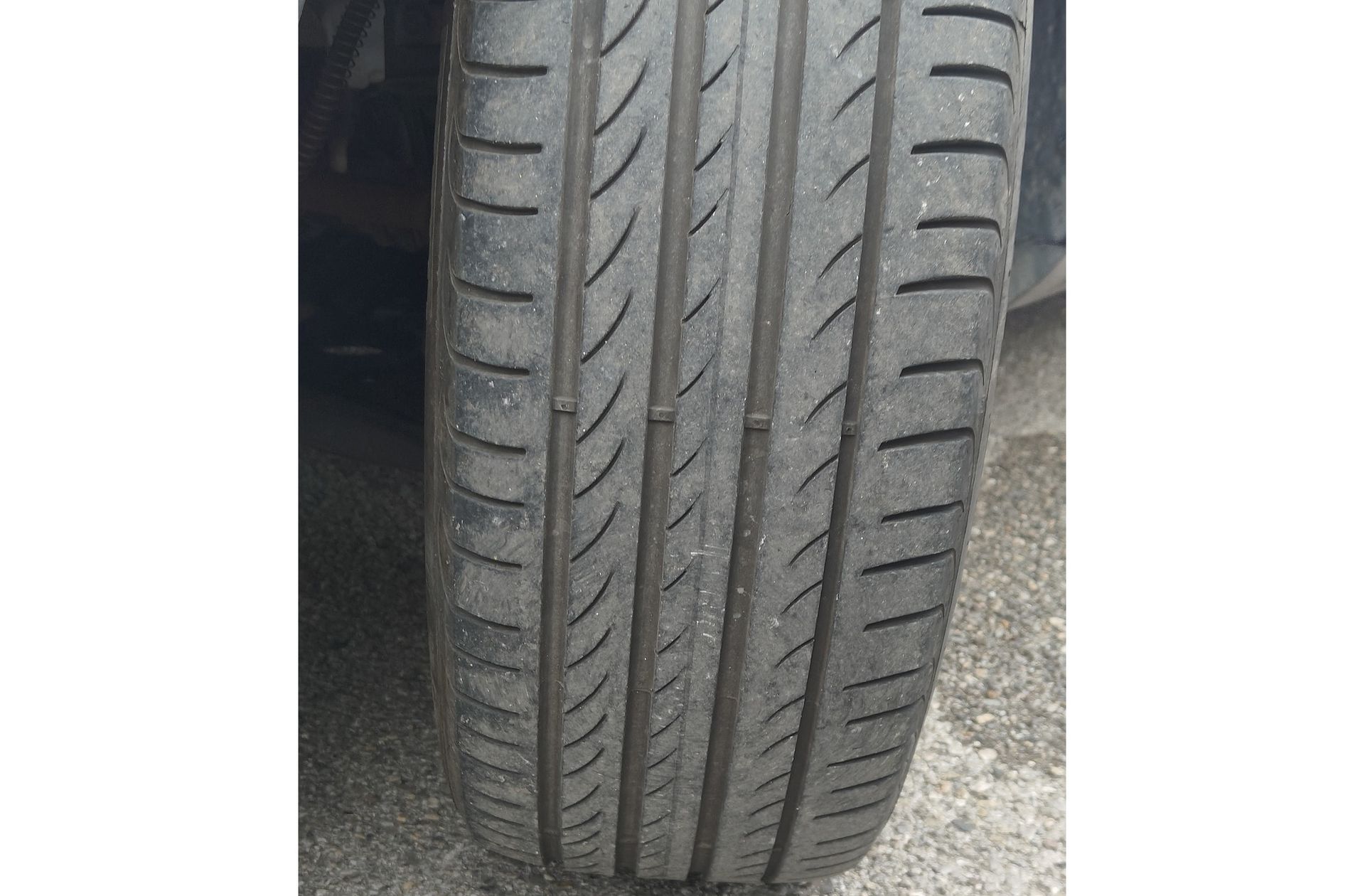 Kia Stonic 1.0 T-GDi MHEV iMT GT Line - foto 34