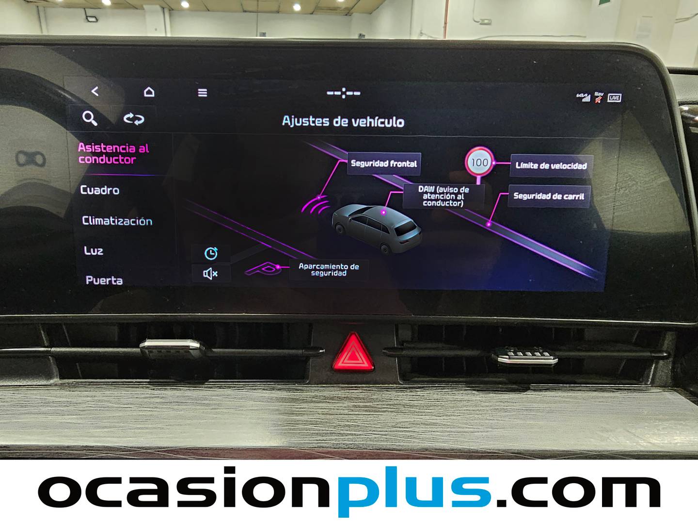 Foto KIA Sportage Kia Sportage 1.6 CRDi MHEV Business 4x2  (136 CV)