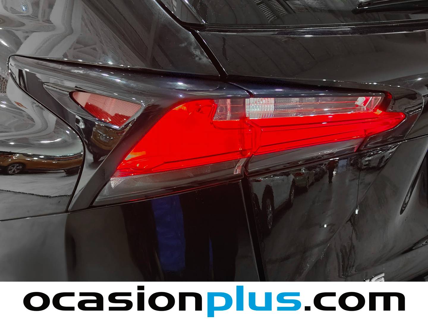 Lexus NX Lexus NX 300h Corporate 2WD + Navibox (197 CV) al mejor precio