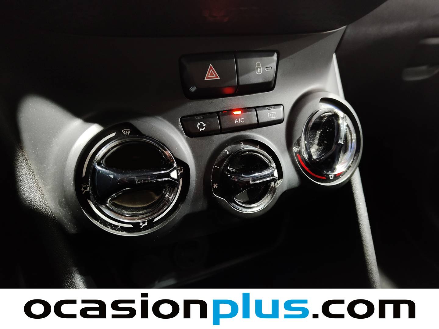 Equipamiento del Peugeot 208 Peugeot 208 BlueHDi 100 Style (100 CV)
