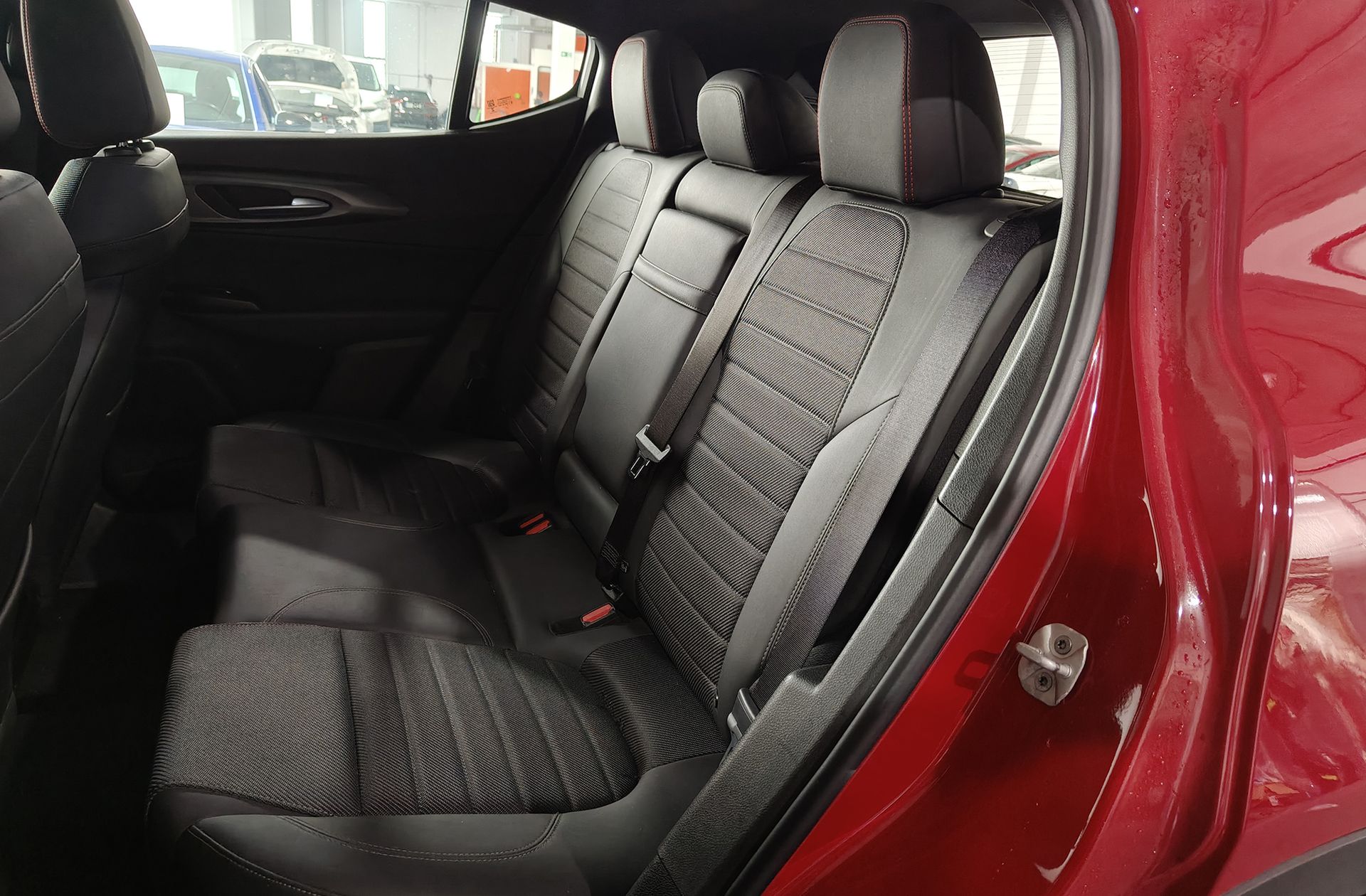Alfa Romeo Tonale 1.5 MHEV Sprint FWD - foto 15