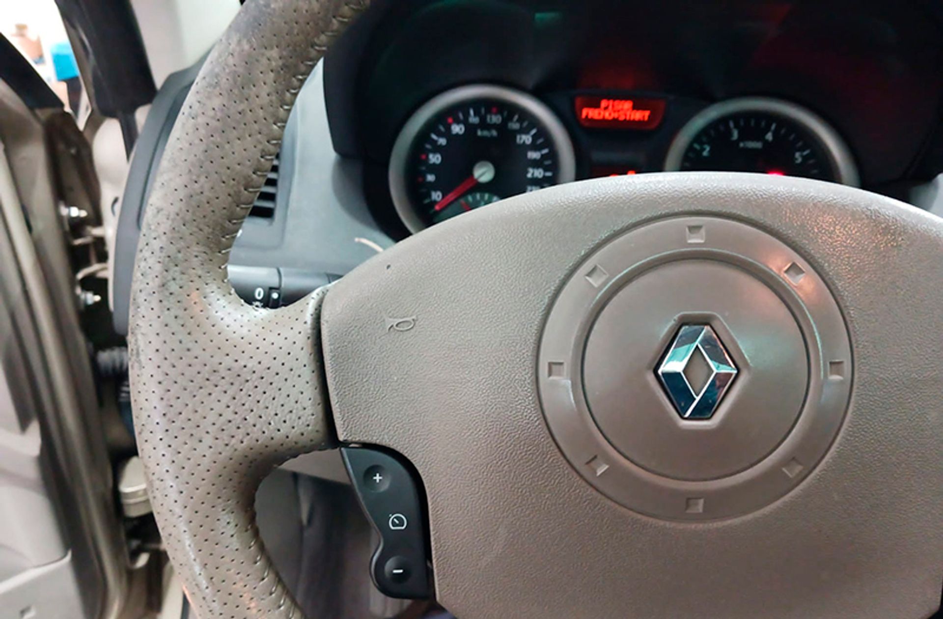 Renault Mégane Coupe Cabrio 2.0 Luxe Privilege - foto 18