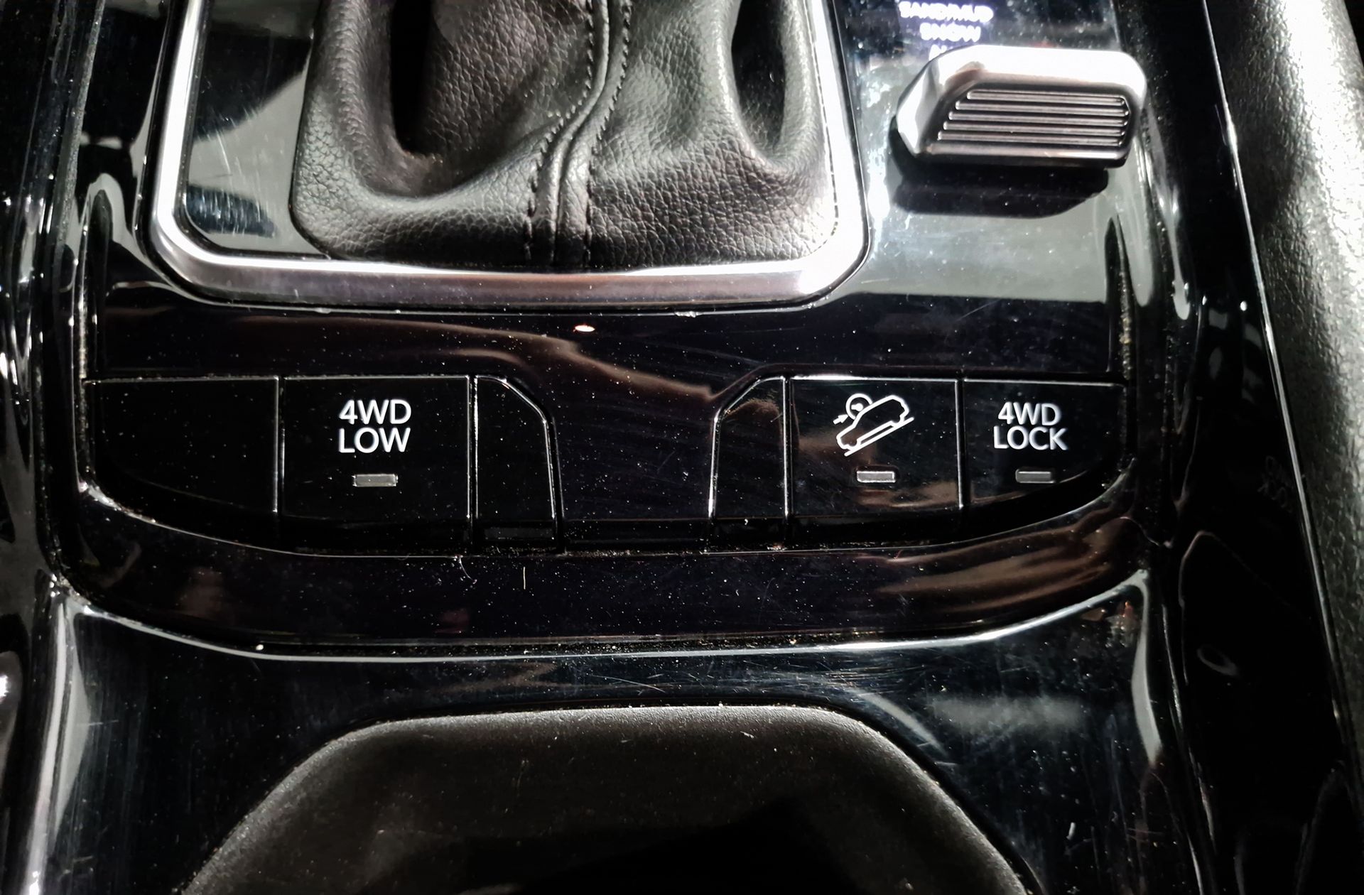 Jeep Compass 1.3 PHEV 80th Aniversario AWD - foto 29