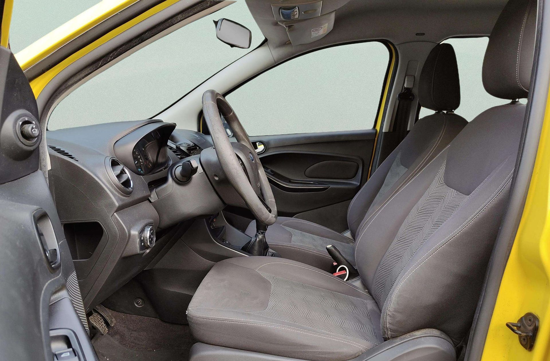 Ford Ka+ 1.2 Ti-VCT Ultimate - foto 8