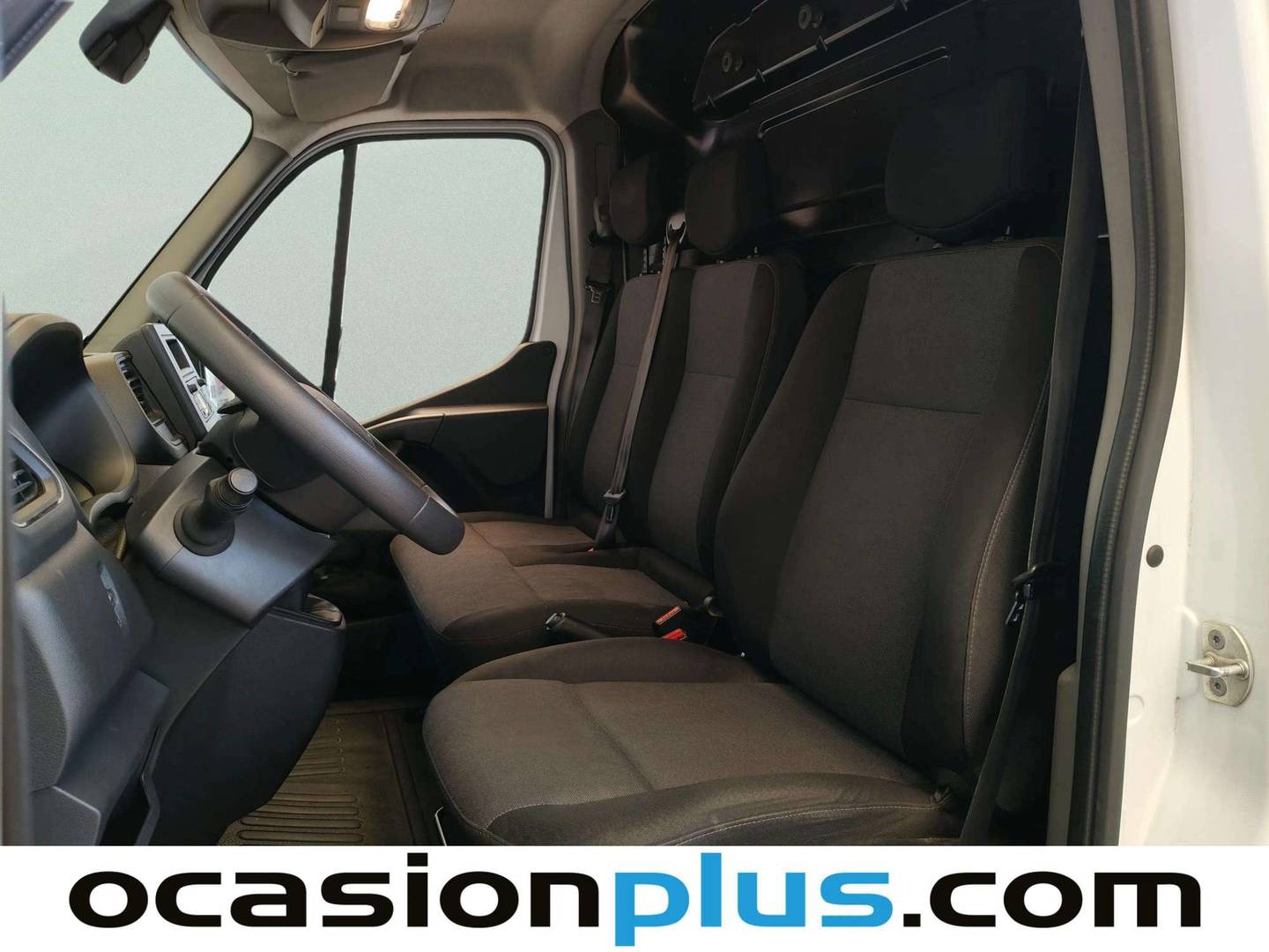 Foto asientos delanteros Renault Master Renault Master Furgon L3H2 3500 Blue dCi (135 CV)