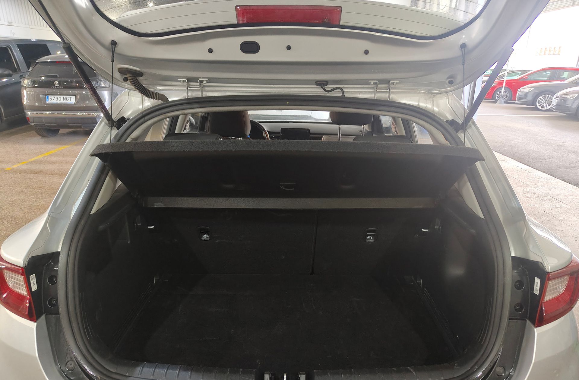 Kia Stonic 1.0 T-GDi Drive DCT - foto 17