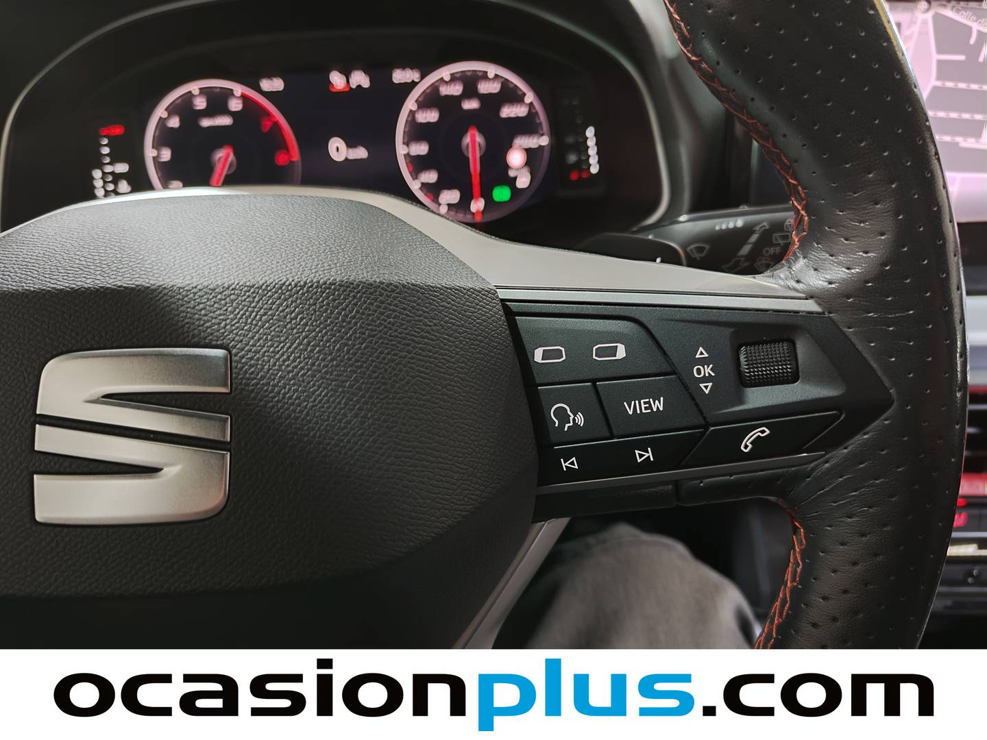 Foto Seat Arona SEAT Arona 1.5 TSI S&S FR XL DSG (150 CV)