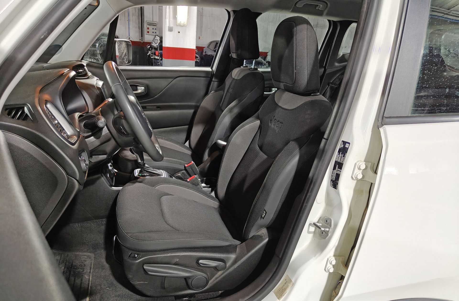 Jeep Renegade 1.3 PHEV 4xe Limited - foto 10