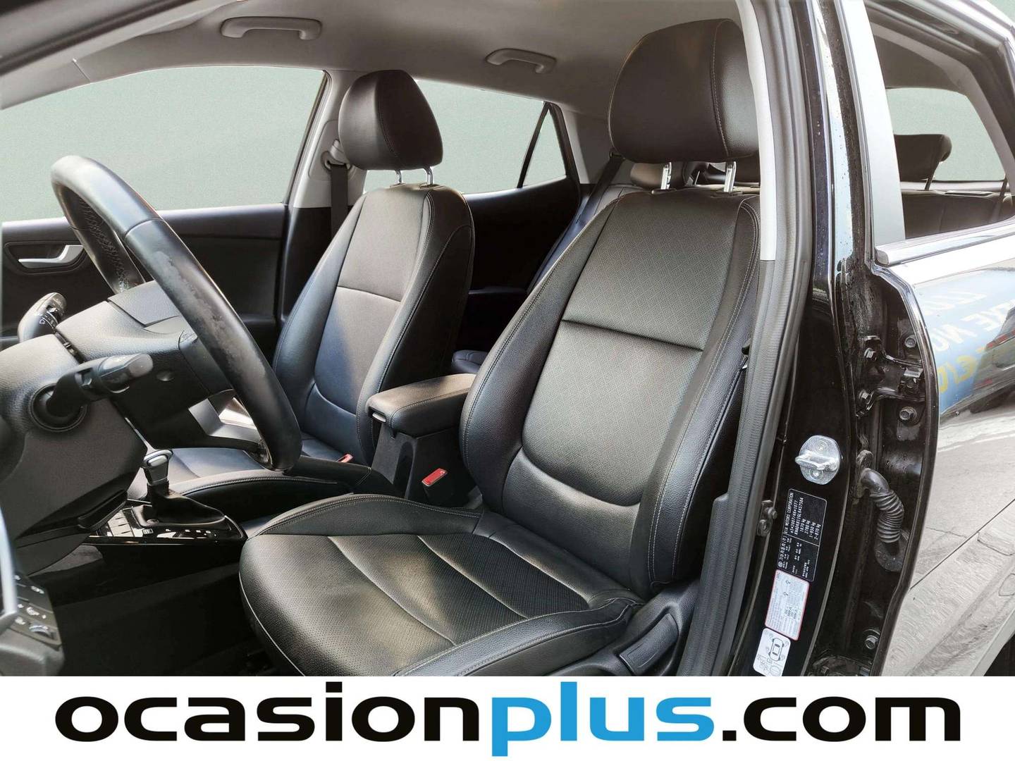 Foto asientos delanteros KIA Stonic KIA Stonic 1.0 T-GDi Black Edition DCT (120 CV)