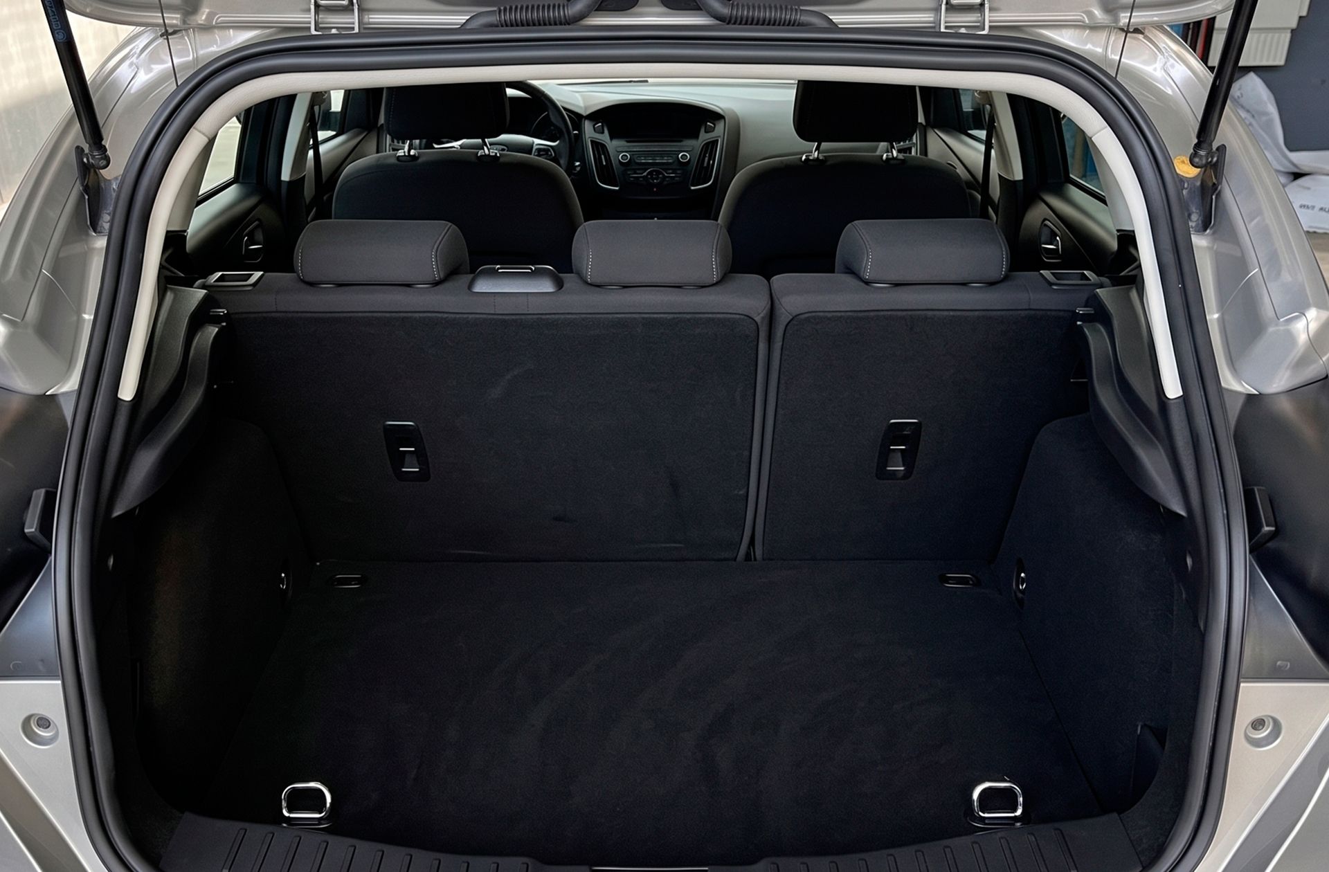 Ford Focus 1.0 EcoBoost Trend+ - foto 14