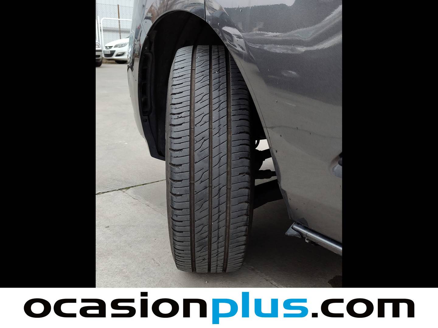 Foto Ford Transit Custom Ford Transit Custom Kombi 2.0 TDCI 320 L1 Trend (130 CV) 9 Plazas