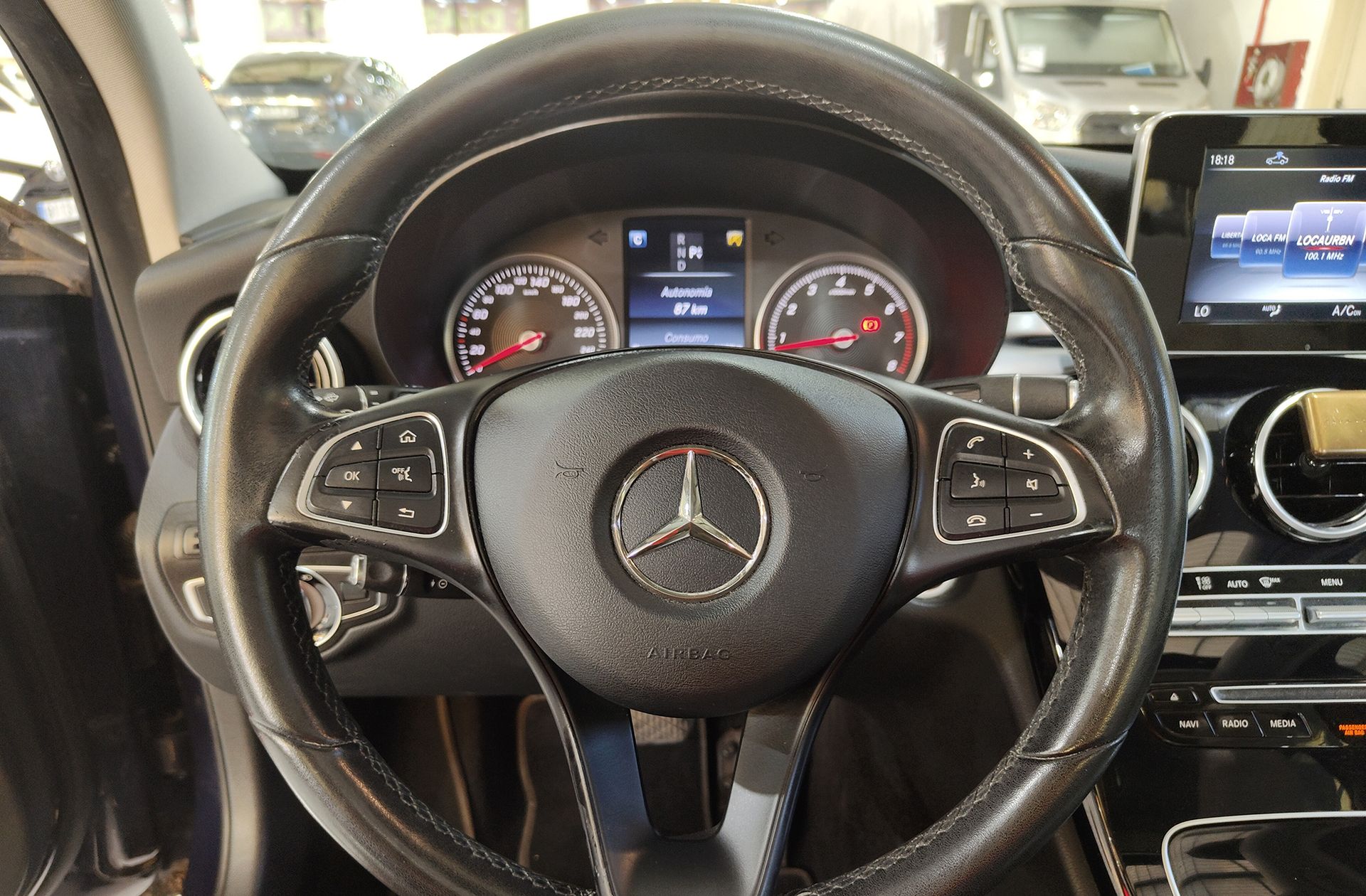 Mercedes-Benz Clase C 180 - foto 26