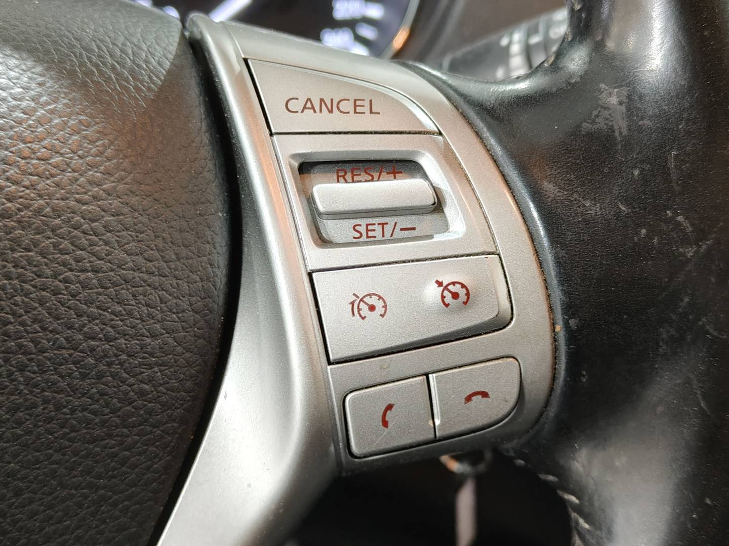 Foto Nissan QASHQAI Nissan Qashqai dCi 130 Acenta 4x2 (130 CV)