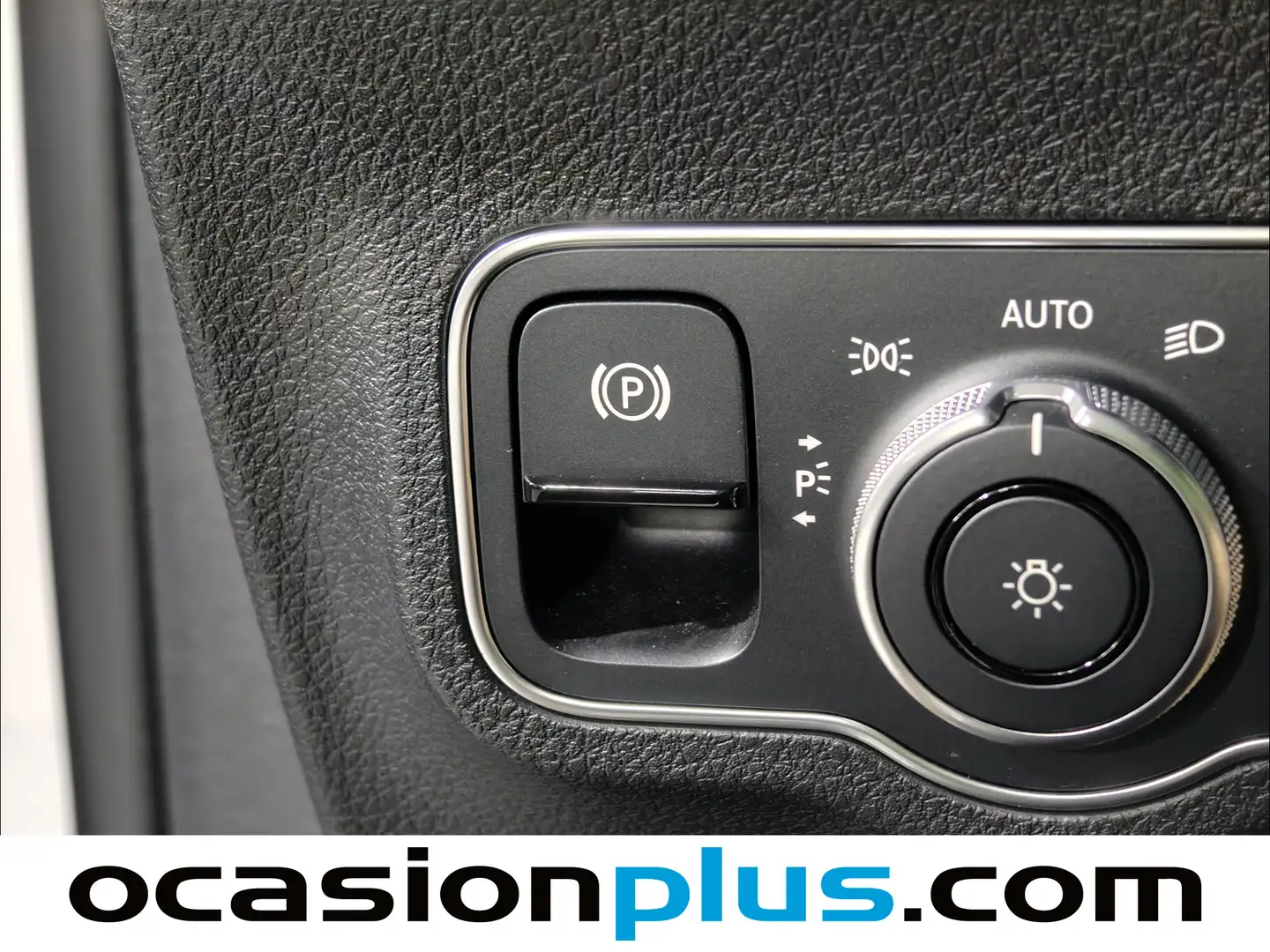 Foto Mercedes GLB Mercedes-Benz GLB GLB 220 D 4MATIC (190 CV)