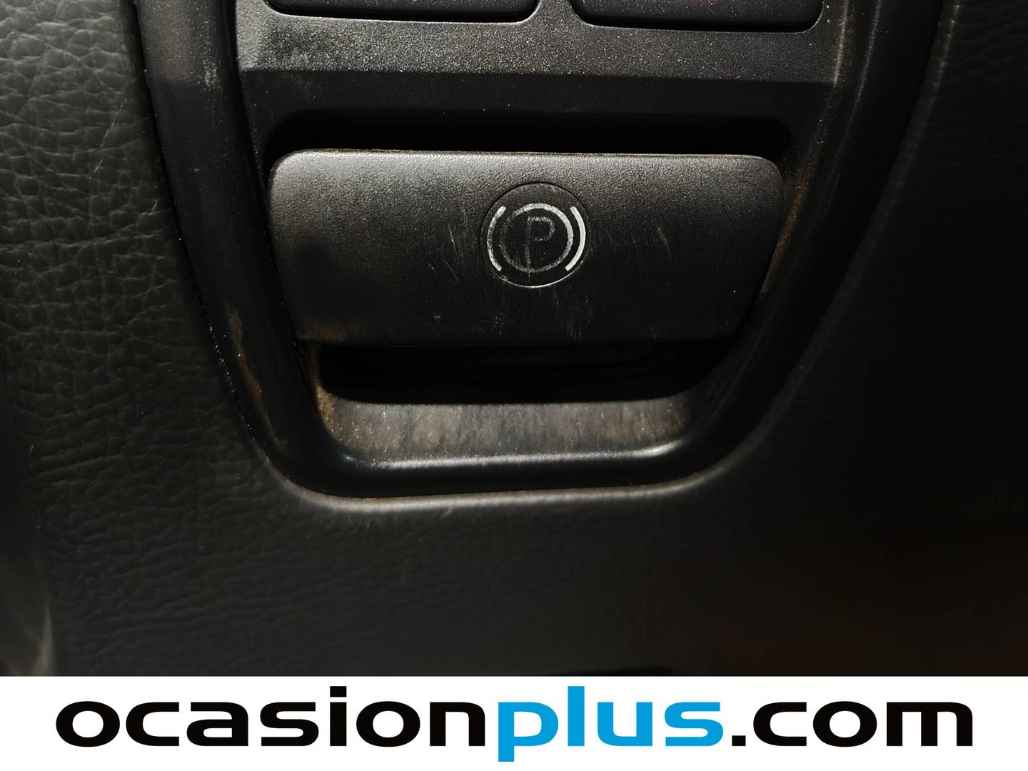 Equipamiento del Volvo XC90 Volvo XC90 D5 Momentum (185 CV)