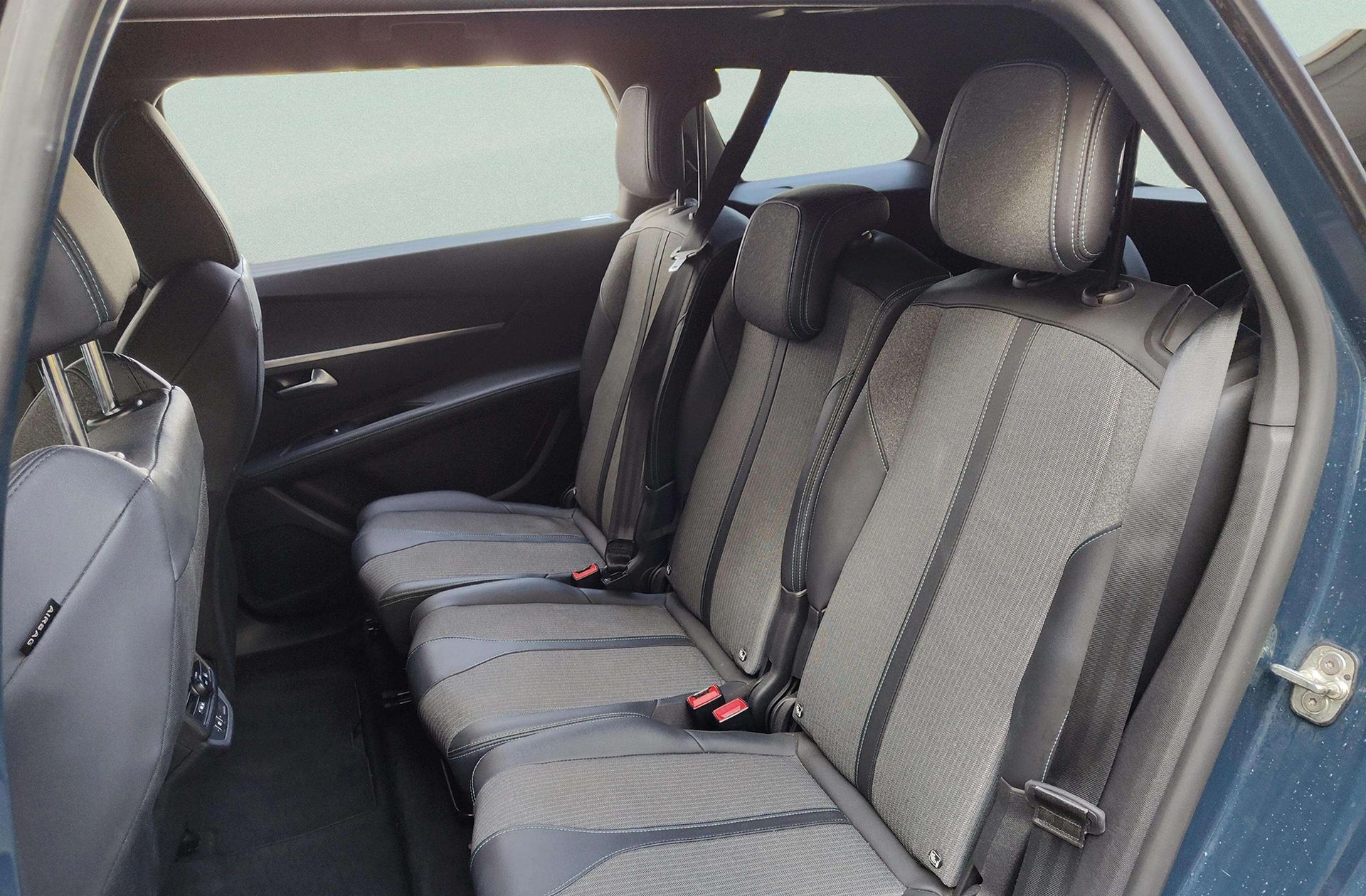 Peugeot 5008 1.2 Allure Pack eDCS6 7 plazas - foto 14
