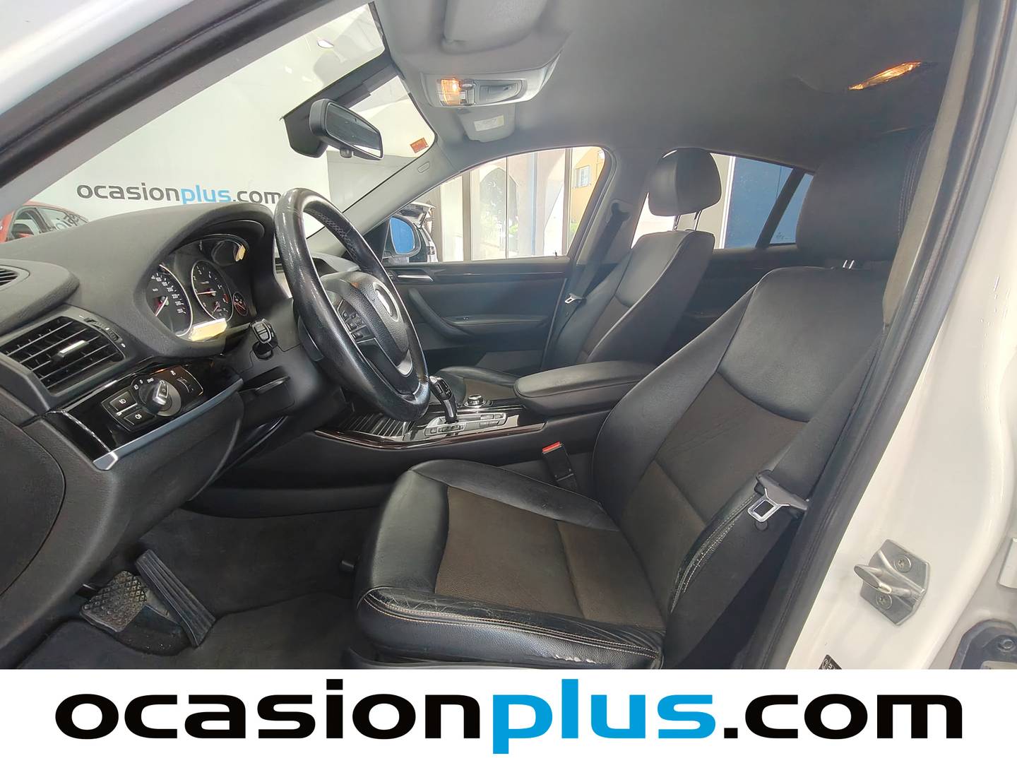 Foto asientos delanteros BMW X4 BMW X4 xDrive20d (190 CV)
