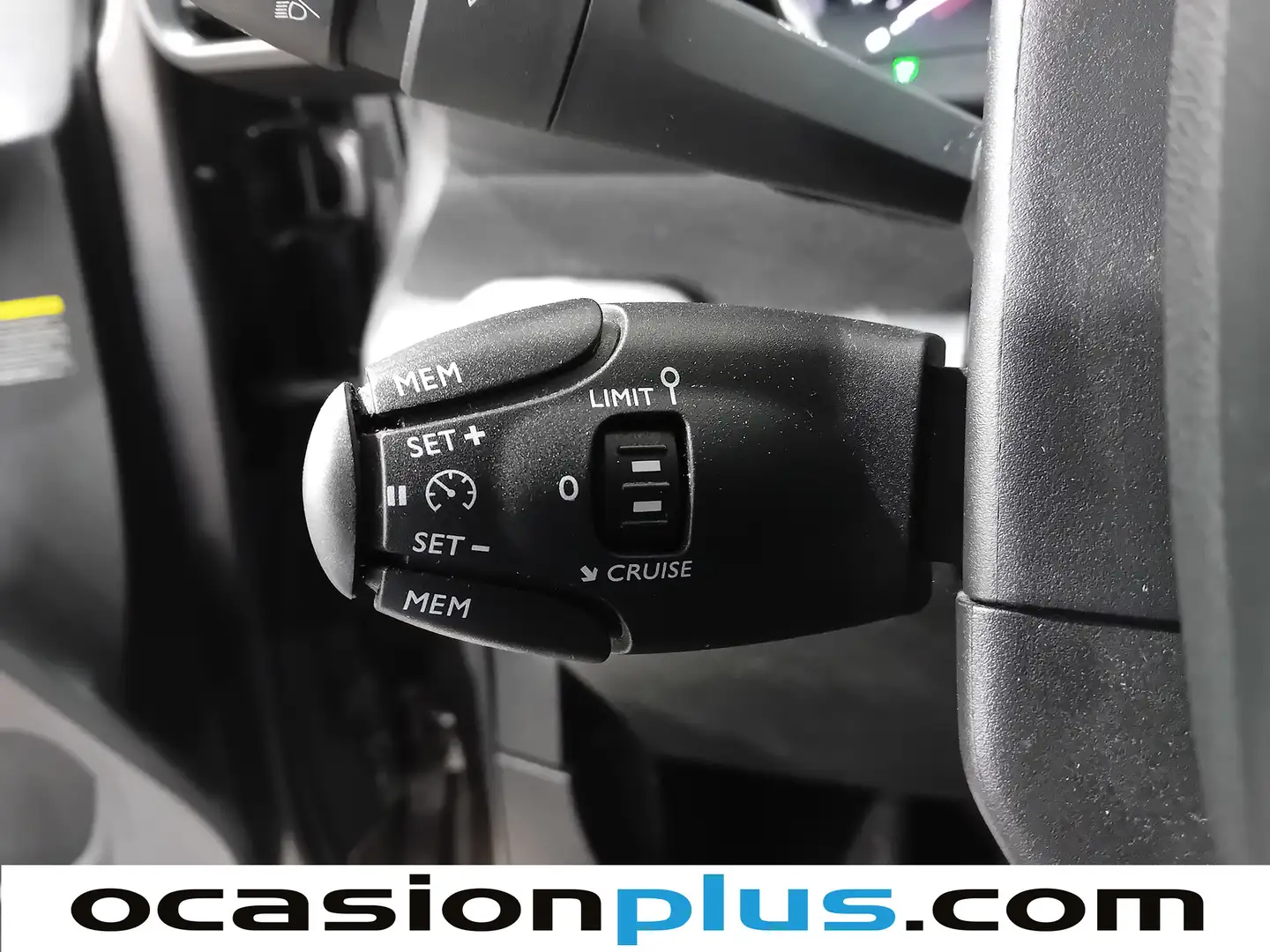 Foto Citroën Berlingo Citroen Berlingo Combi BlueHDi 100 Talla M Feel (102 CV)