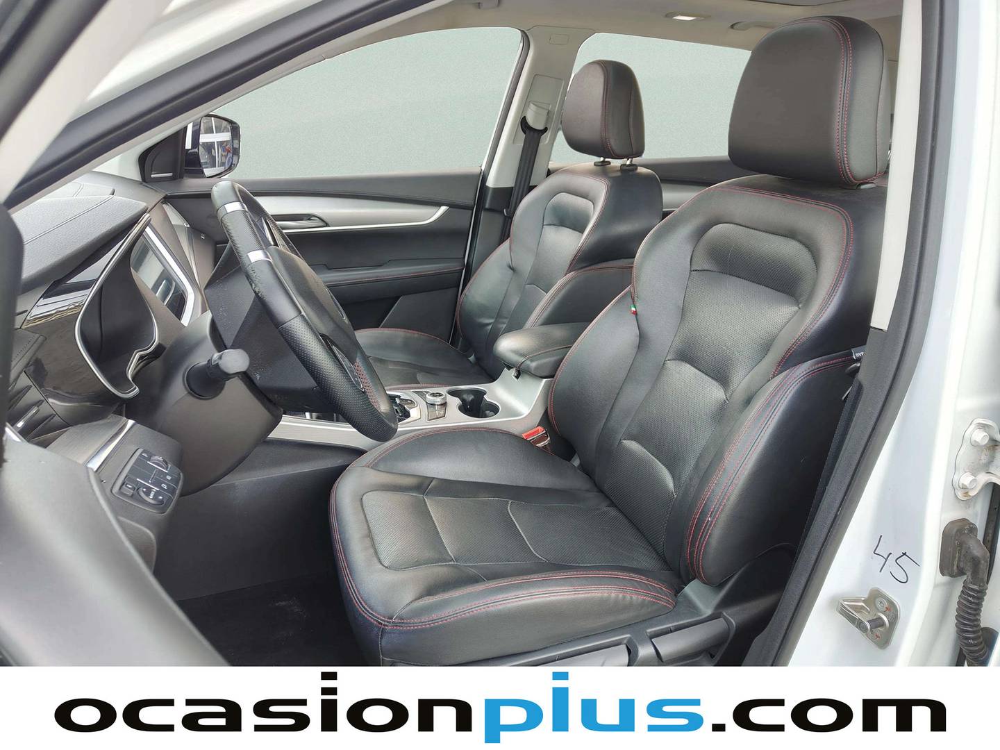 Foto asientos delanteros SWM G01 SWM G01 1.5T Luxury (131 CV)