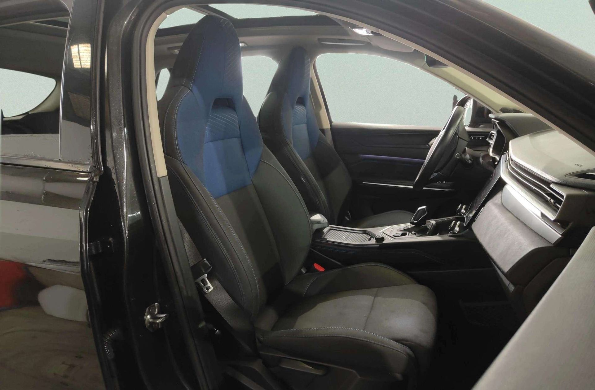 Lynk & Co 01 1.5 PHEV - foto 23