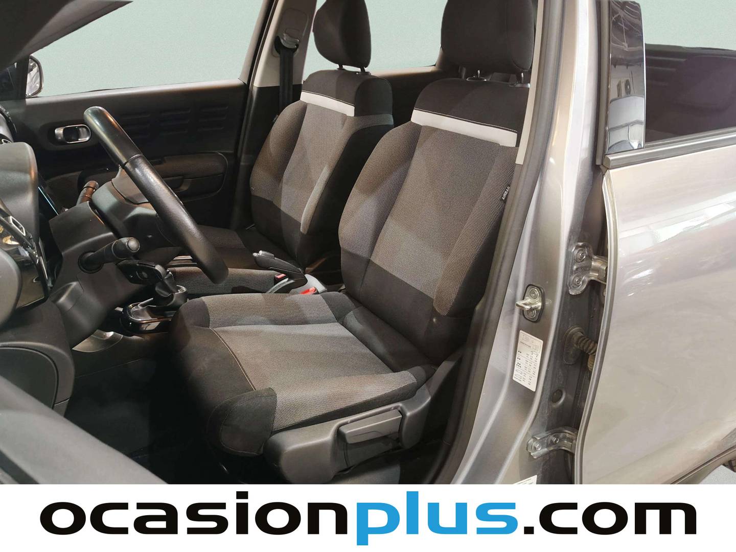 Foto asientos delanteros Citroën C3 Aircross Citroën C3 Aircross PureTech 110 S&S Plus (110 CV)