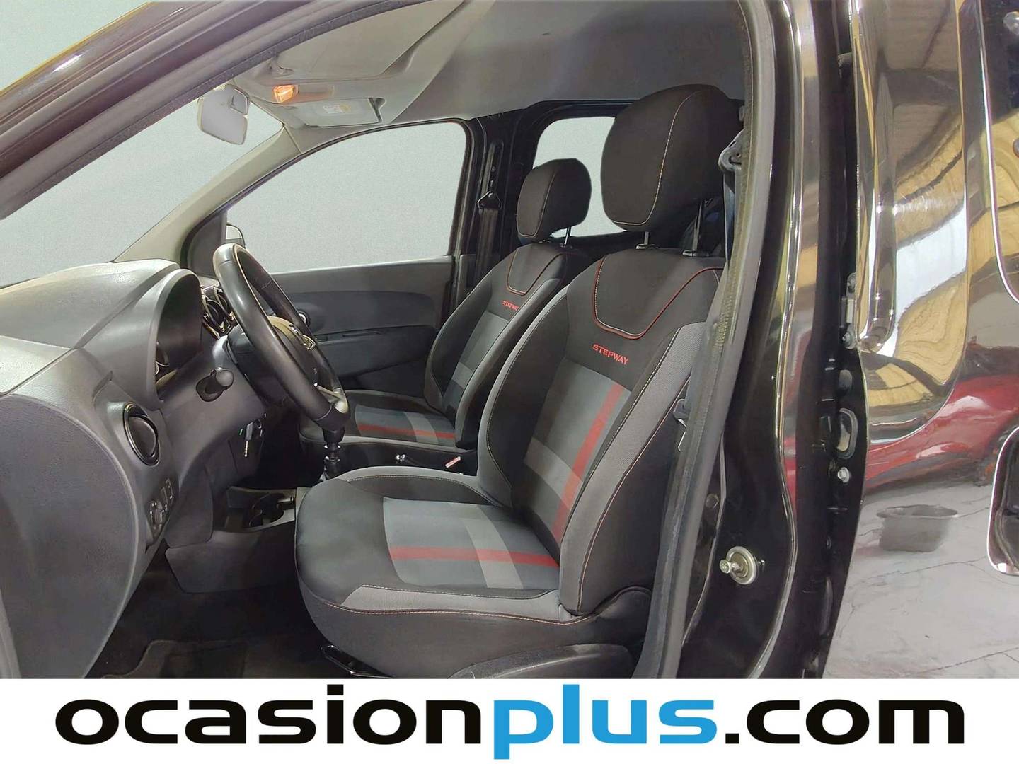 Foto asientos delanteros Dacia Dokker Dacia Dokker Serie Limitada Xplore Blue dCi (95 CV)