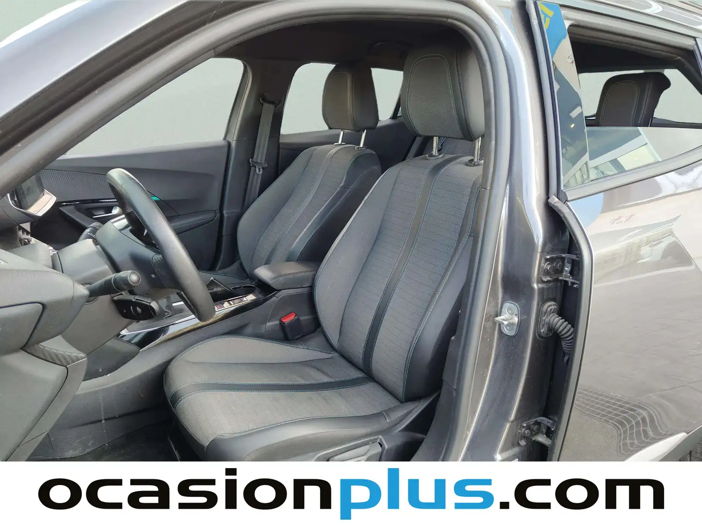 Foto Peugeot 2008 Peugeot 2008 PureTech 100 S&S Allure (100 CV)