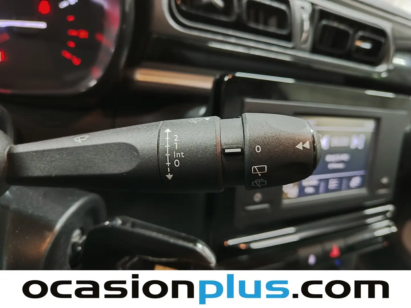 Foto Citroën C3 Citroen C3 BlueHDi 100 S&S Live Pack (100 CV)