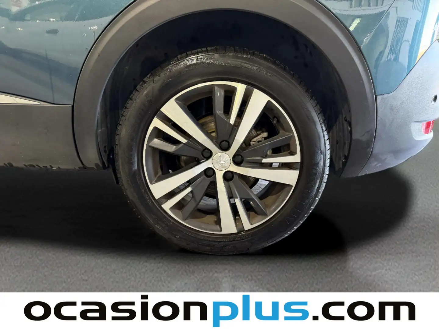 Foto Peugeot 5008 Peugeot 5008 BlueHDI 130 S&S GT Line EAT8 (130 CV)