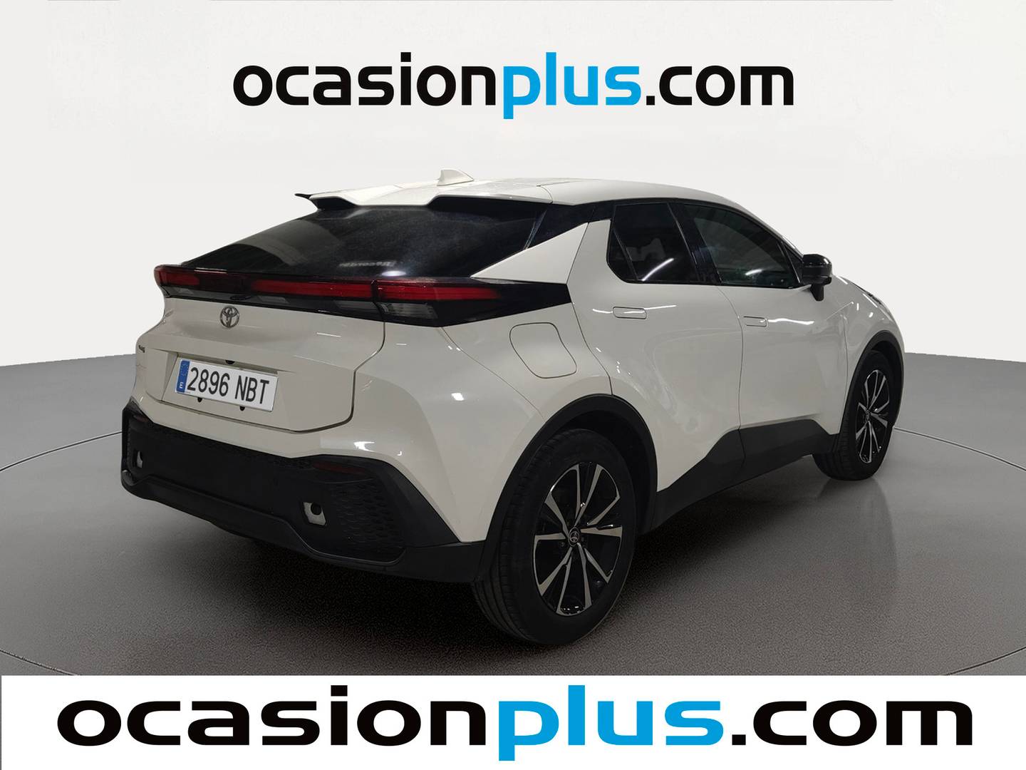 Foto trasera Toyota C-HR Toyota C-HR 1.8 125H Advance (122 CV) derecha