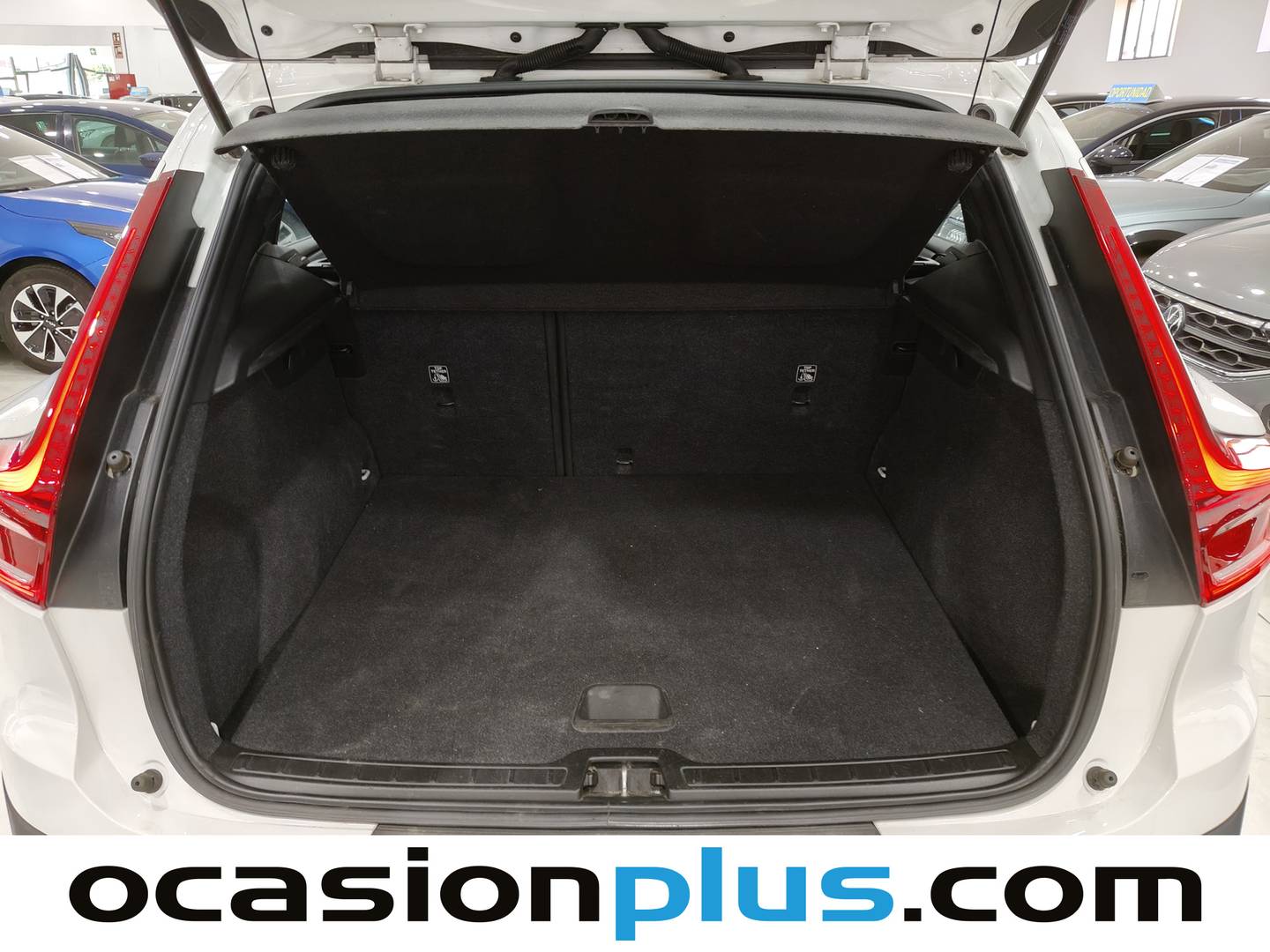 Fotos maletero Volvo XC40 Volvo XC40 D3 (150 CV)