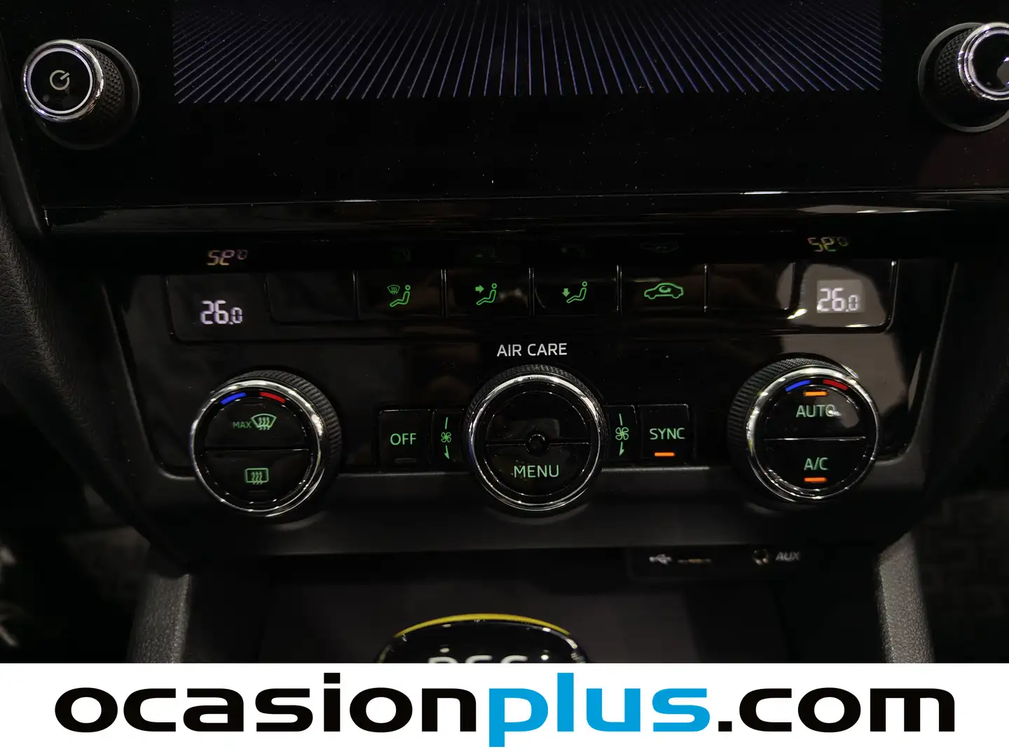 Foto Skoda Octavia Skoda Octavia 1.6 TDI CR Ambition DSG (115 CV)