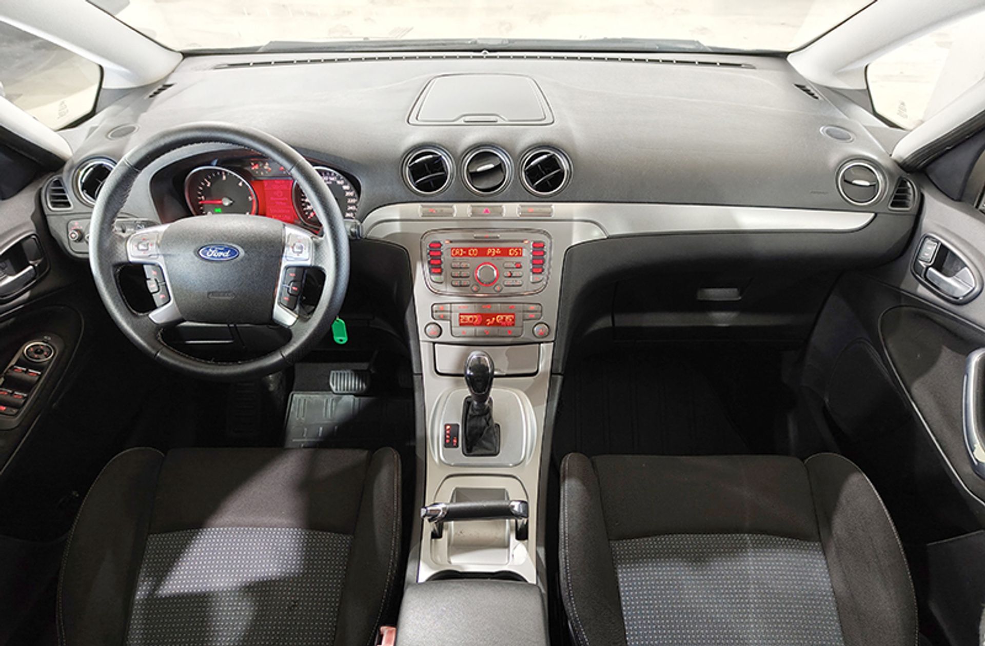 Ford S-Max 2.0 TDCi Trend Powershift 7 plazas - foto 7