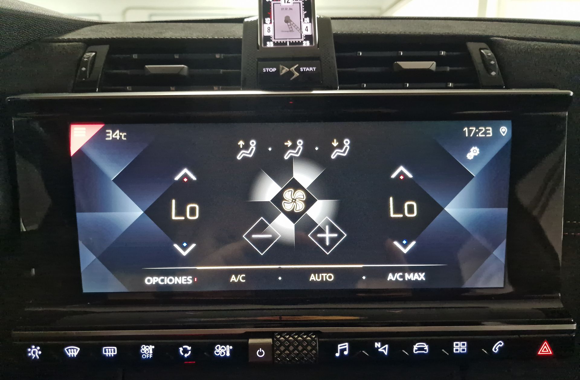 DS 7 Crossback PureTech 180 Performance Line - foto 34
