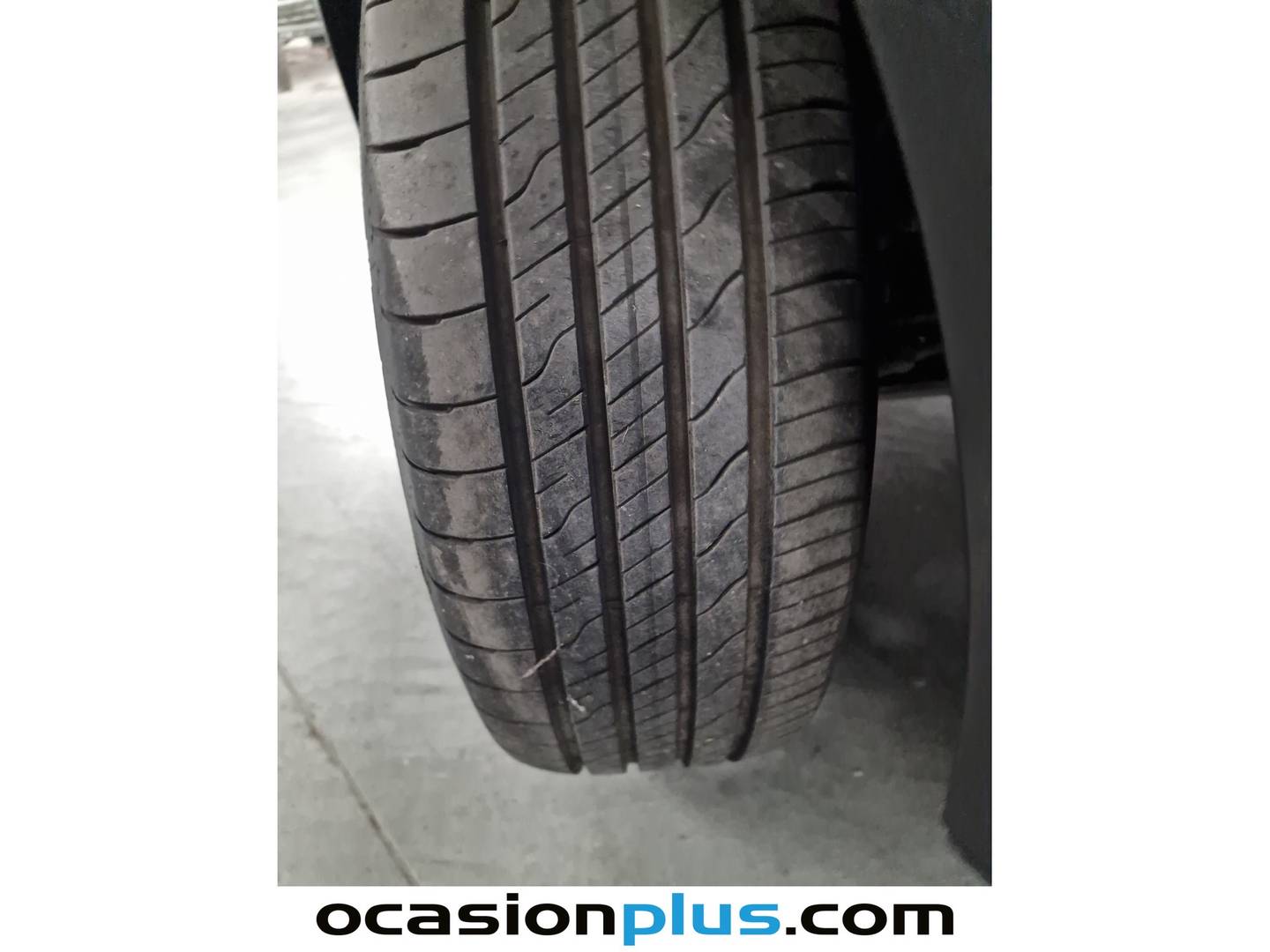 Foto Alfa Romeo Junior Alfa Romeo Junior 1.2 Ibrida (136 CV)