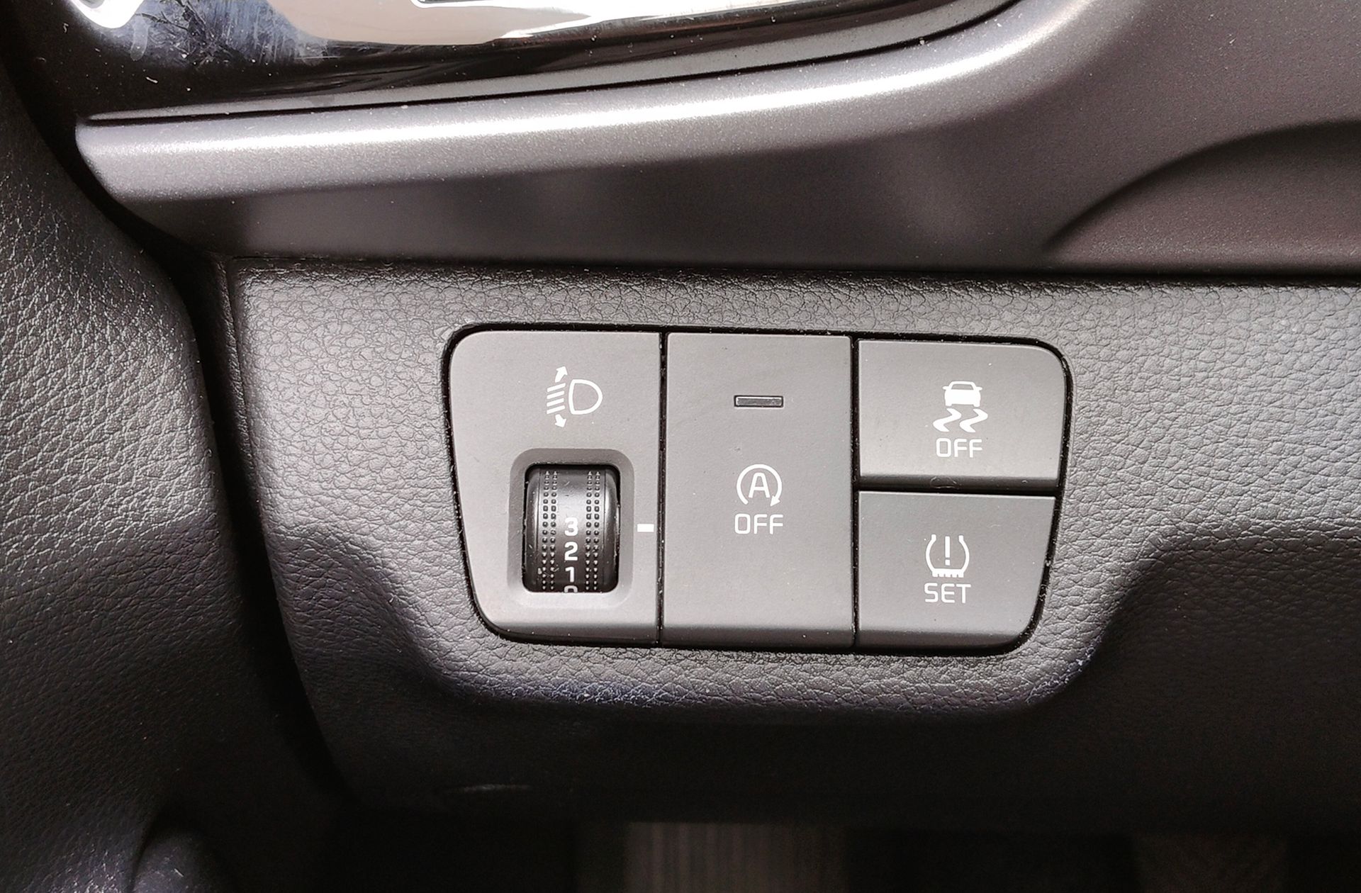 Kia Stonic 1.2 DPi Drive - foto 28