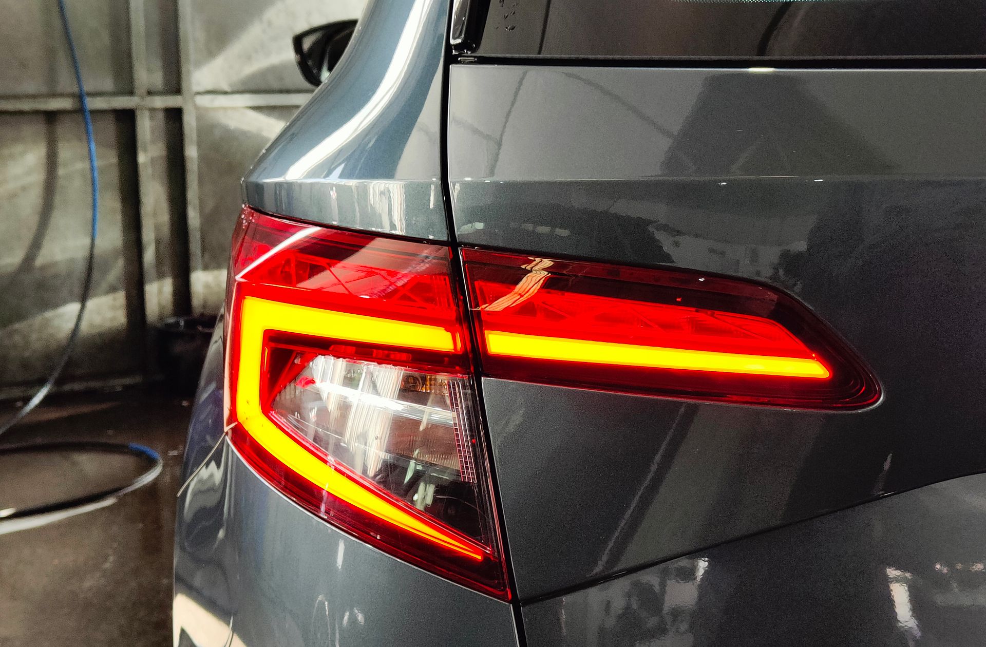 Škoda Karoq 1.6 TDI Ambition - foto 18